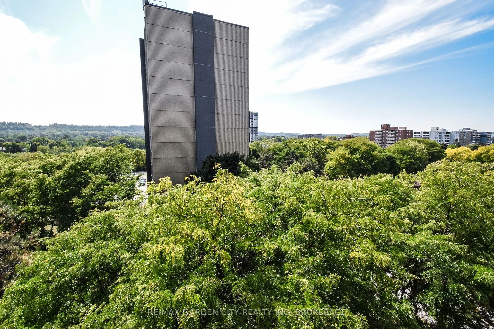 75 Glenburn Court, #811