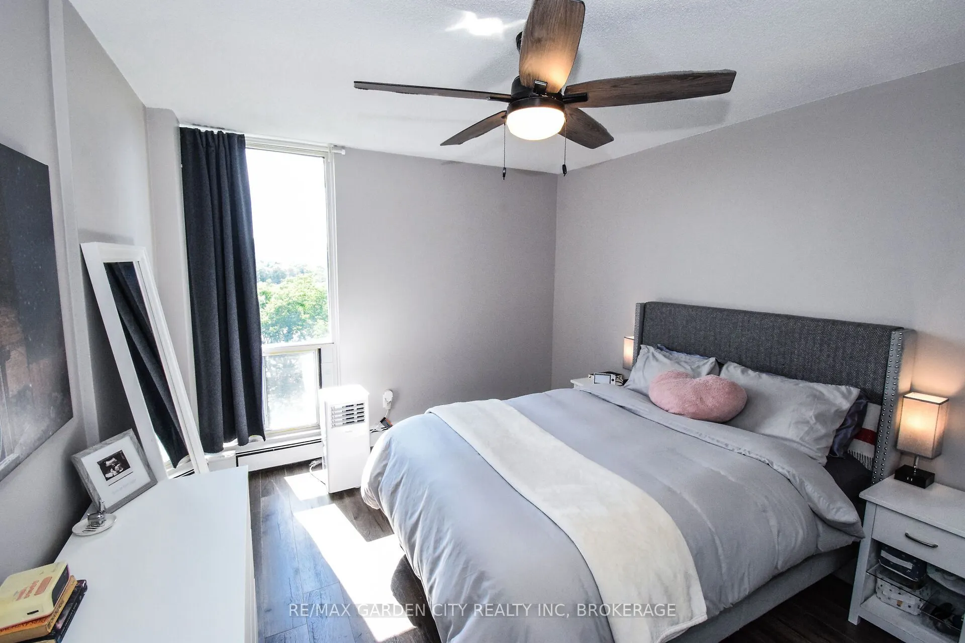 75 Glenburn Court, #811