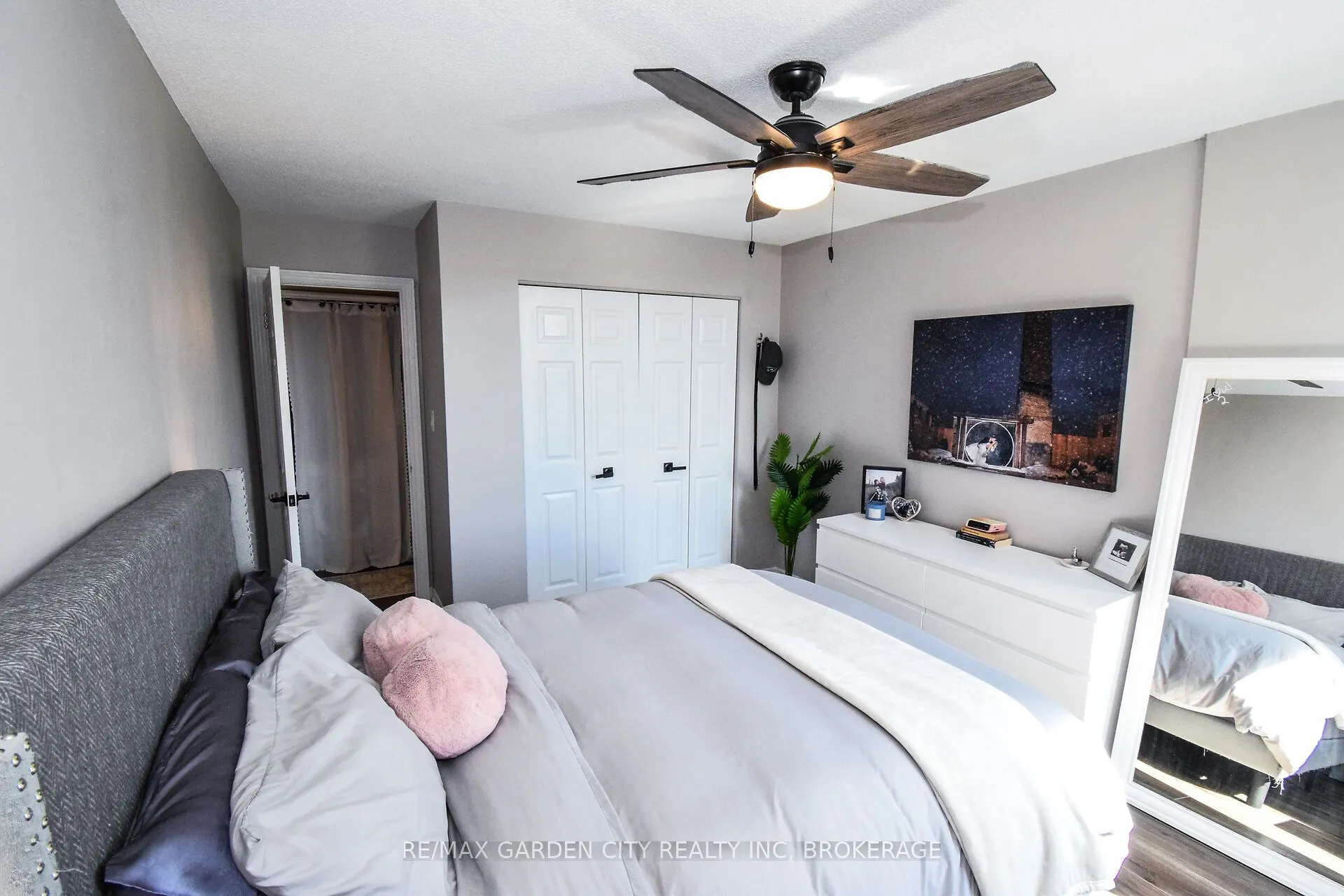 75 Glenburn Court, #811
