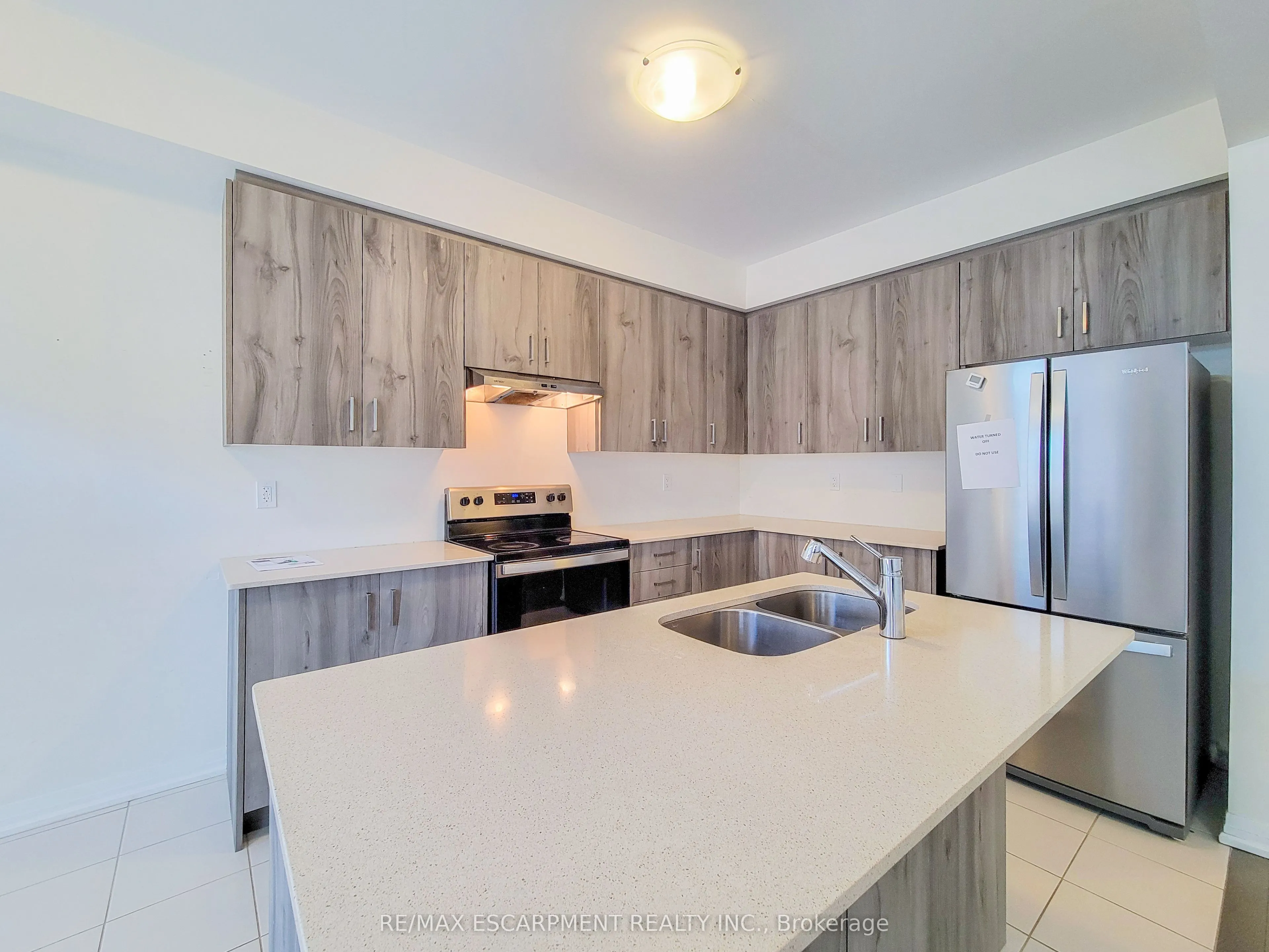 10 Freedom Crescent, #4