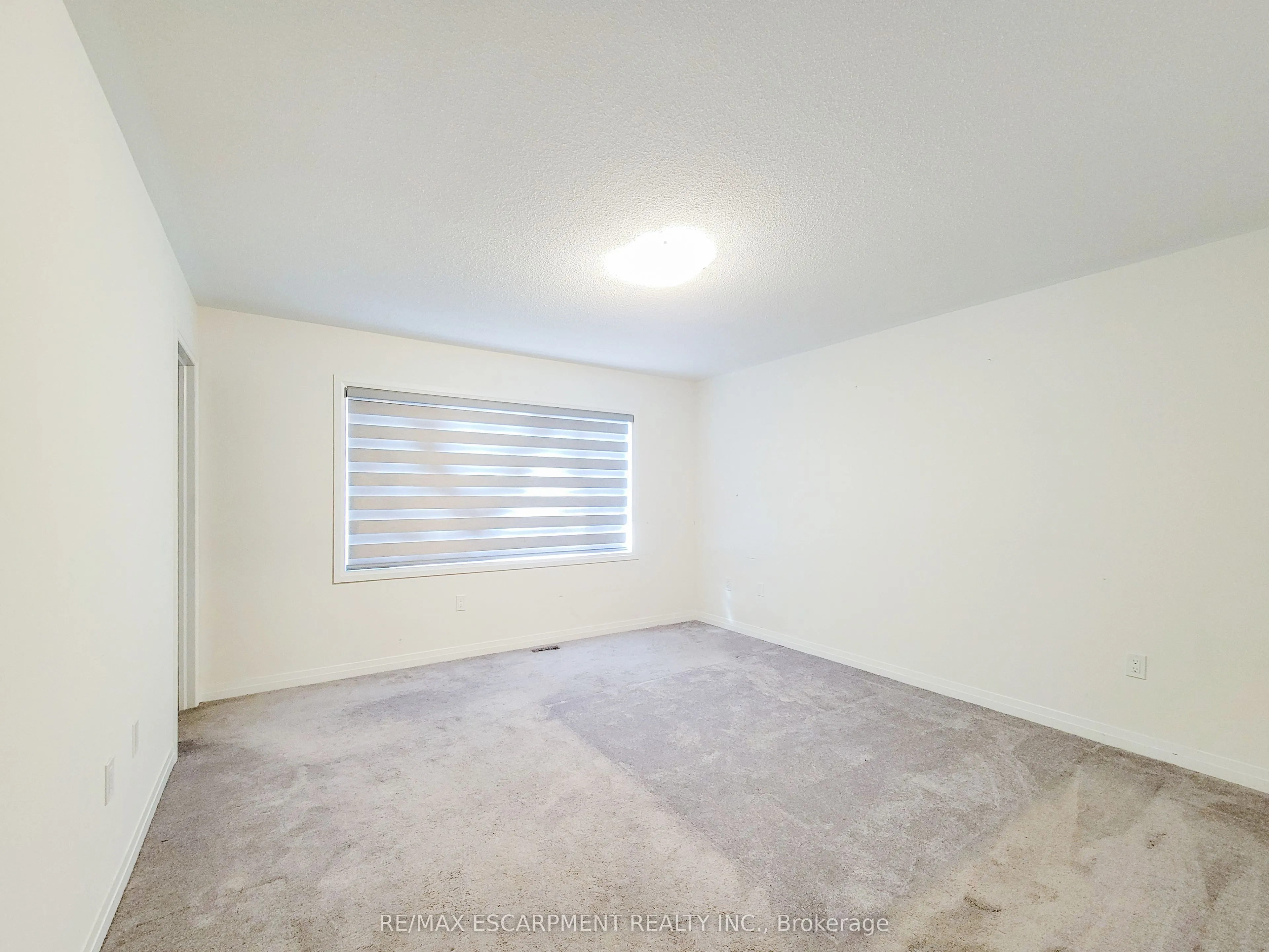 10 Freedom Crescent, #4