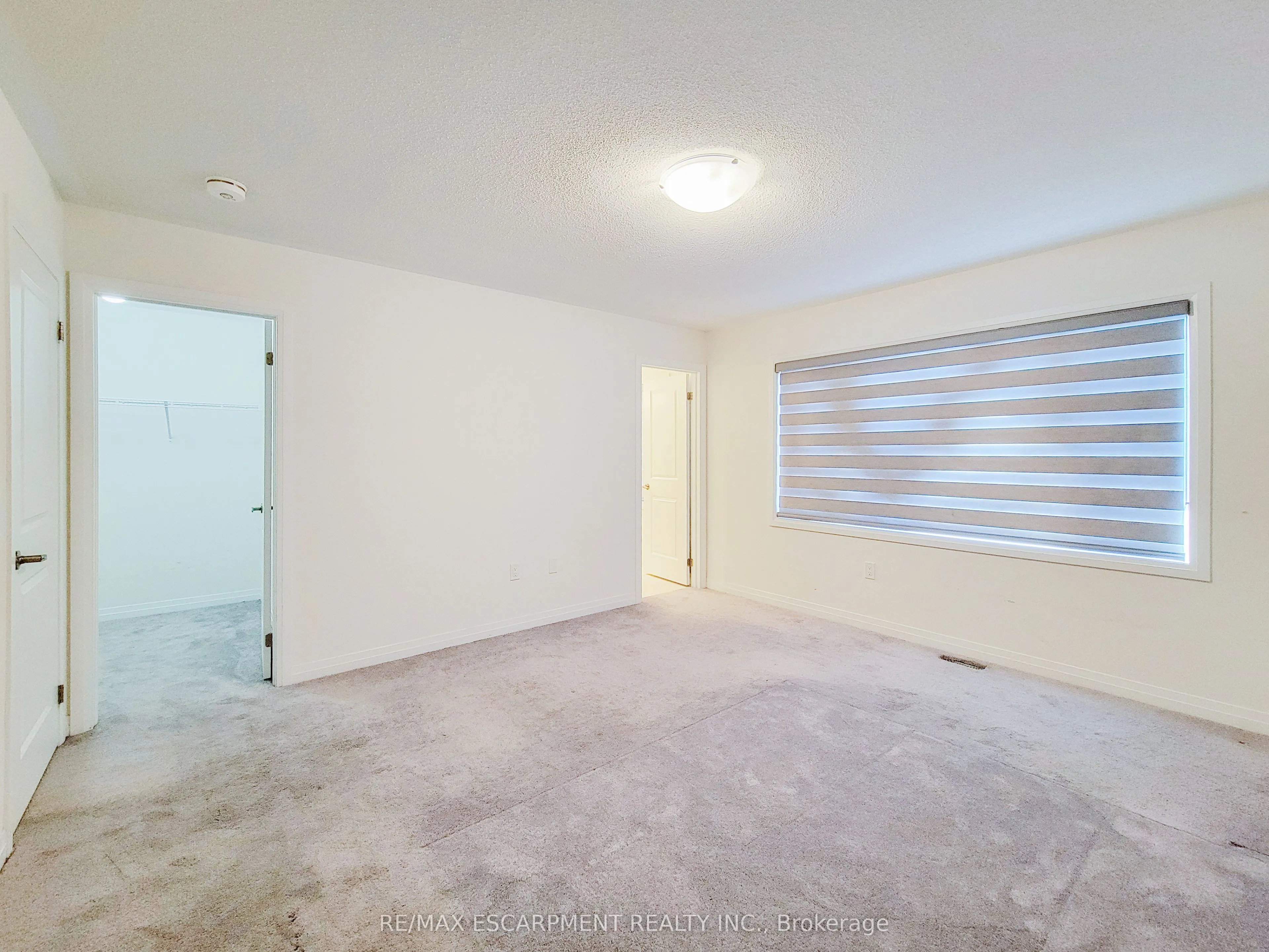 10 Freedom Crescent, #4
