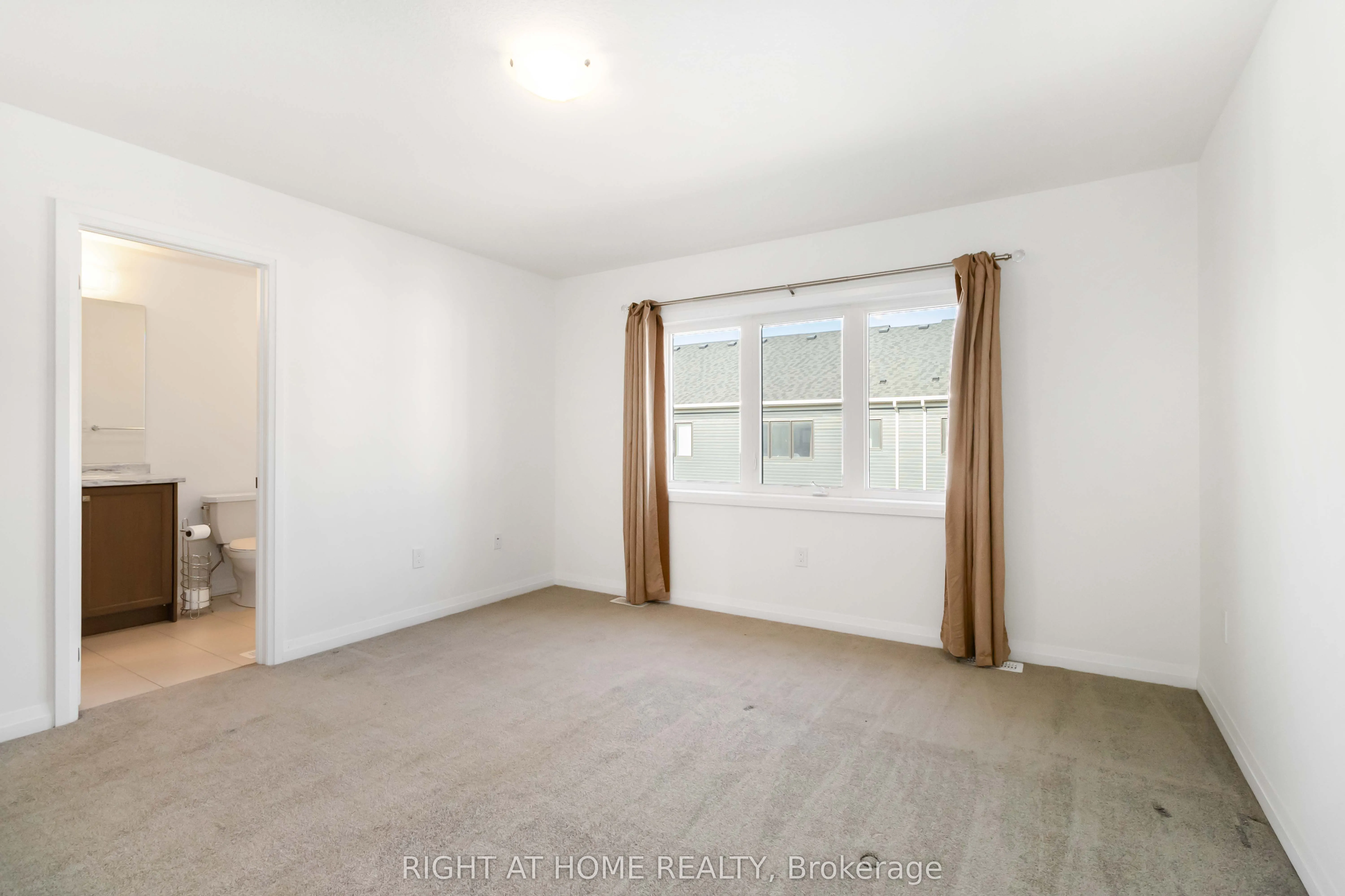 122 Granville Crescent