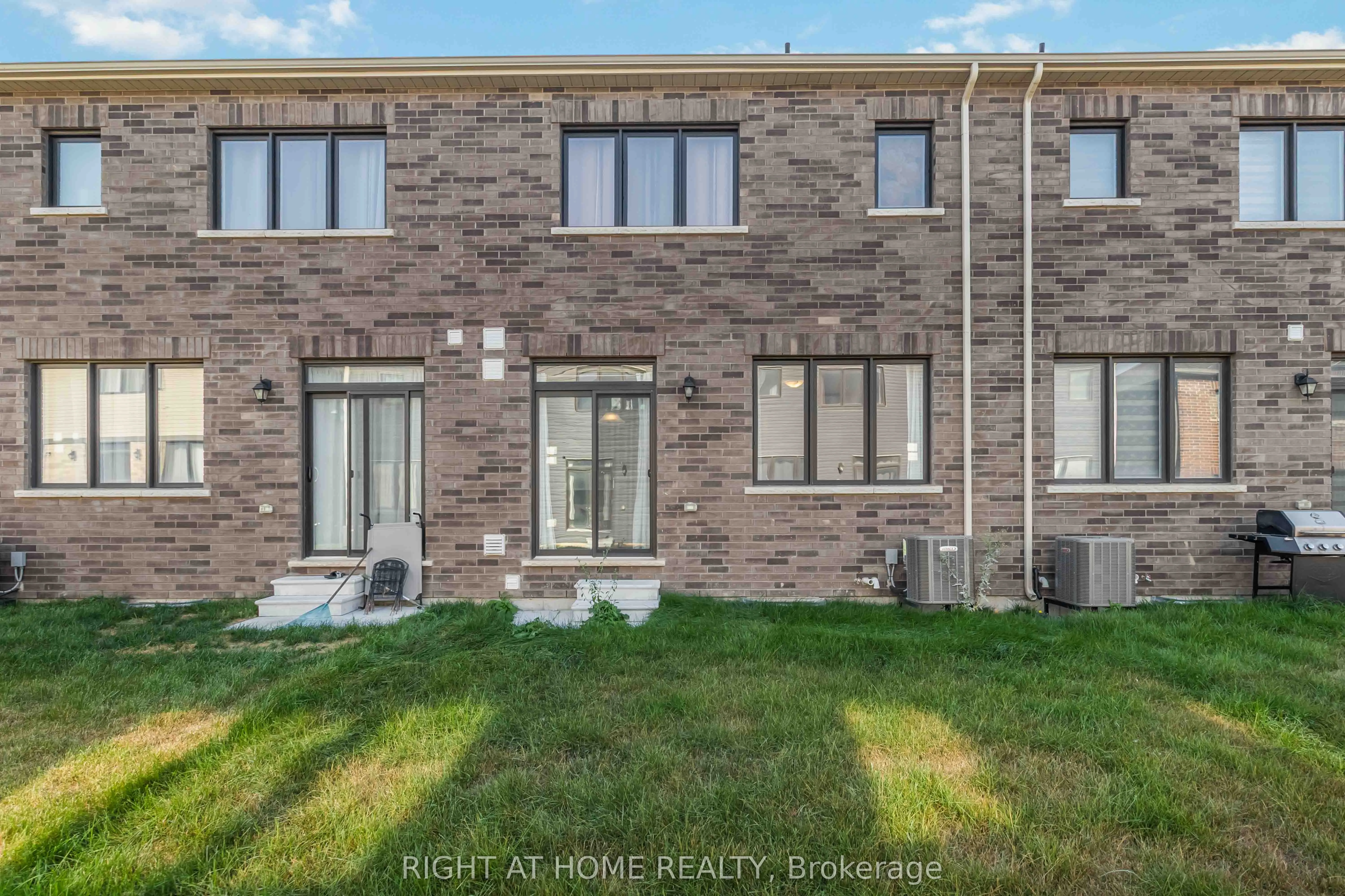 122 Granville Crescent