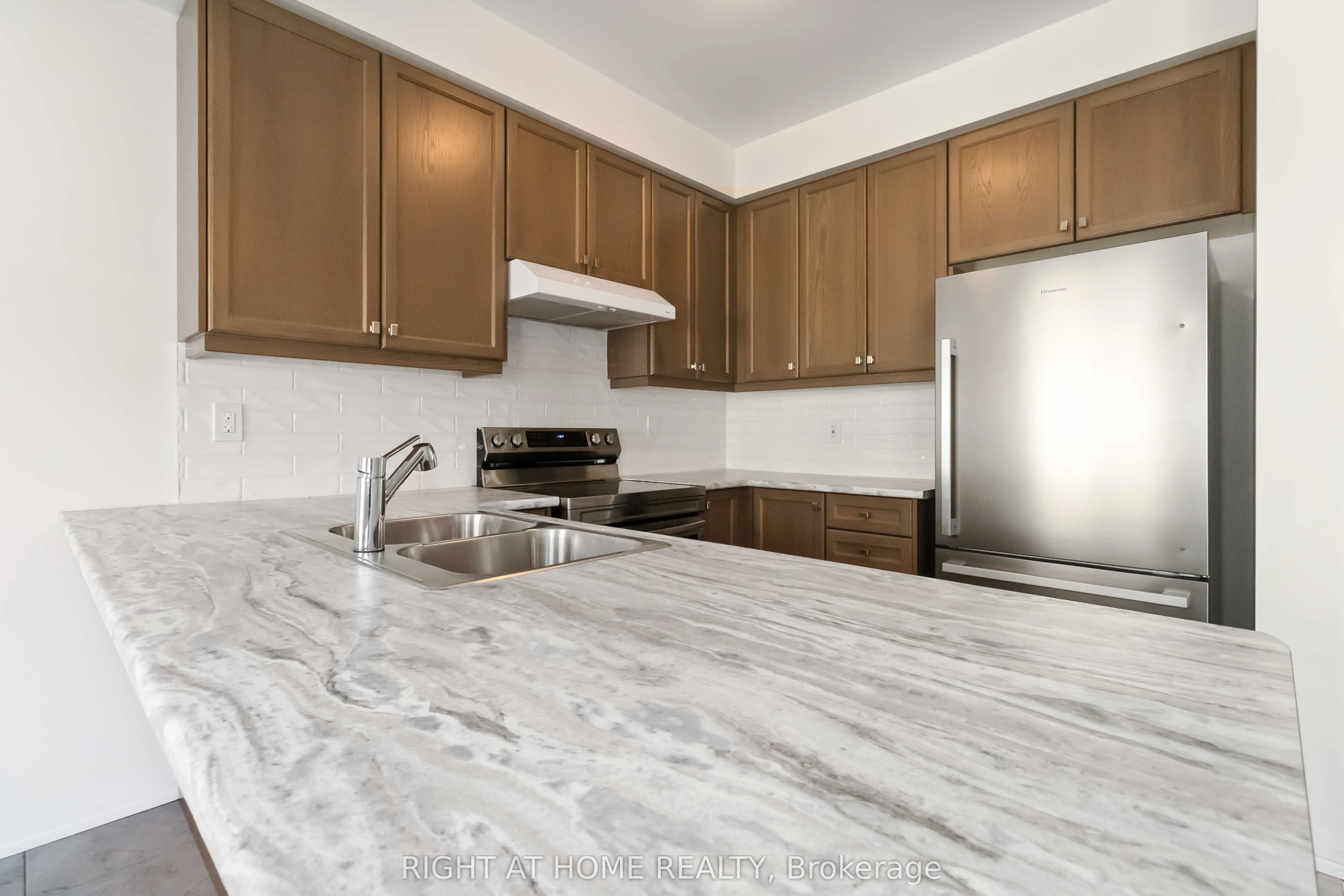 122 Granville Crescent