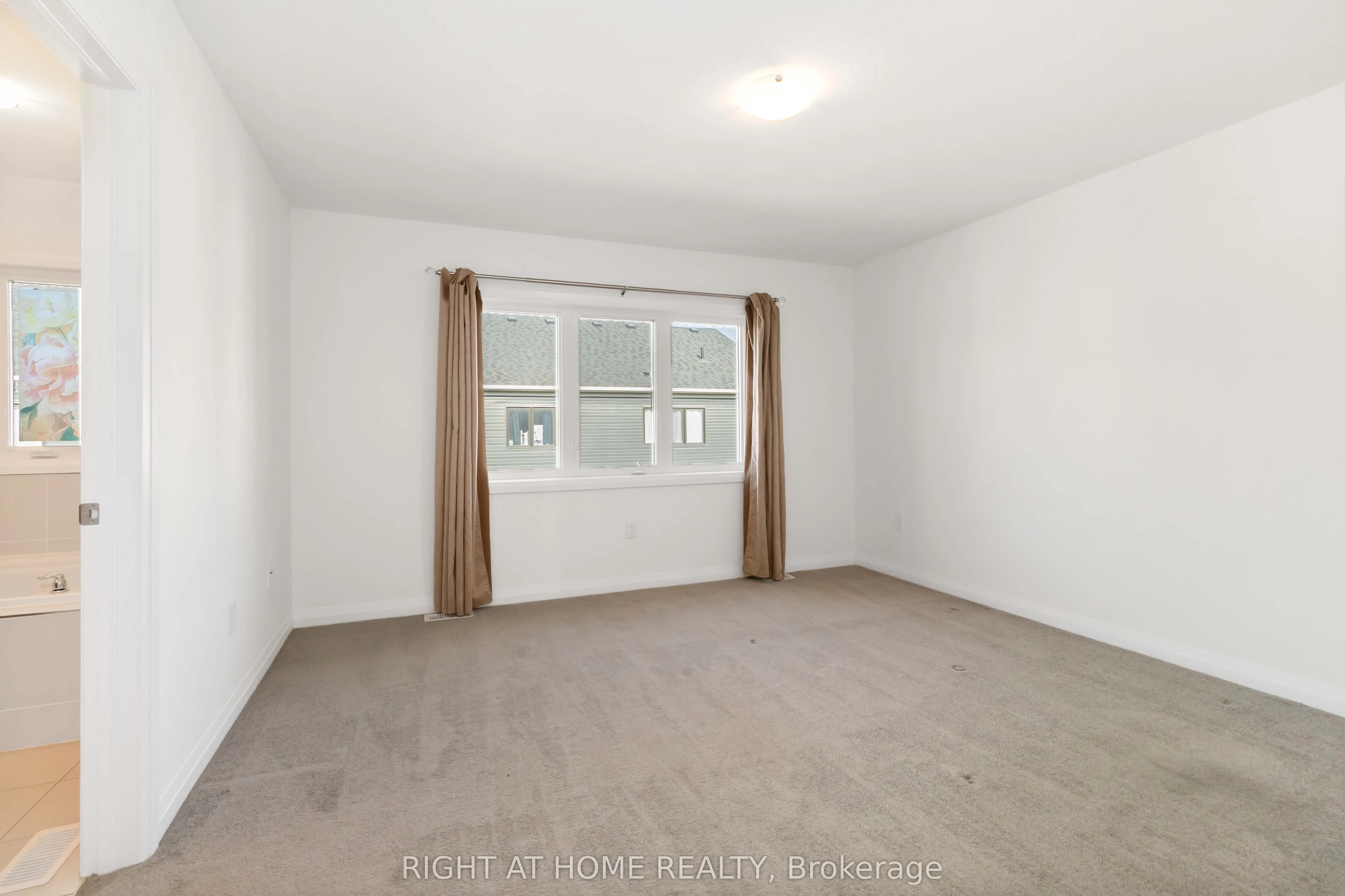 122 Granville Crescent