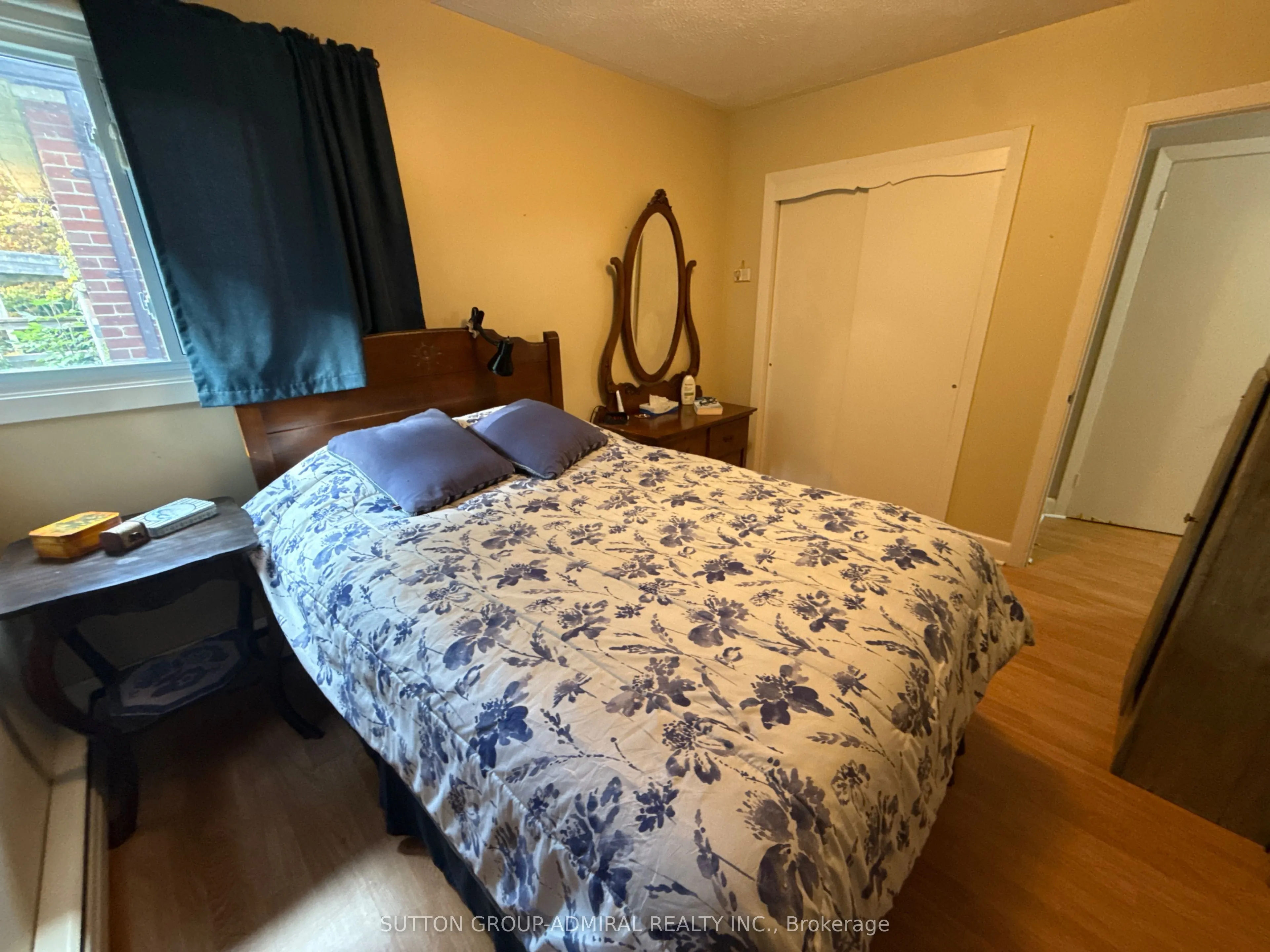 552 4th Avenue, #2