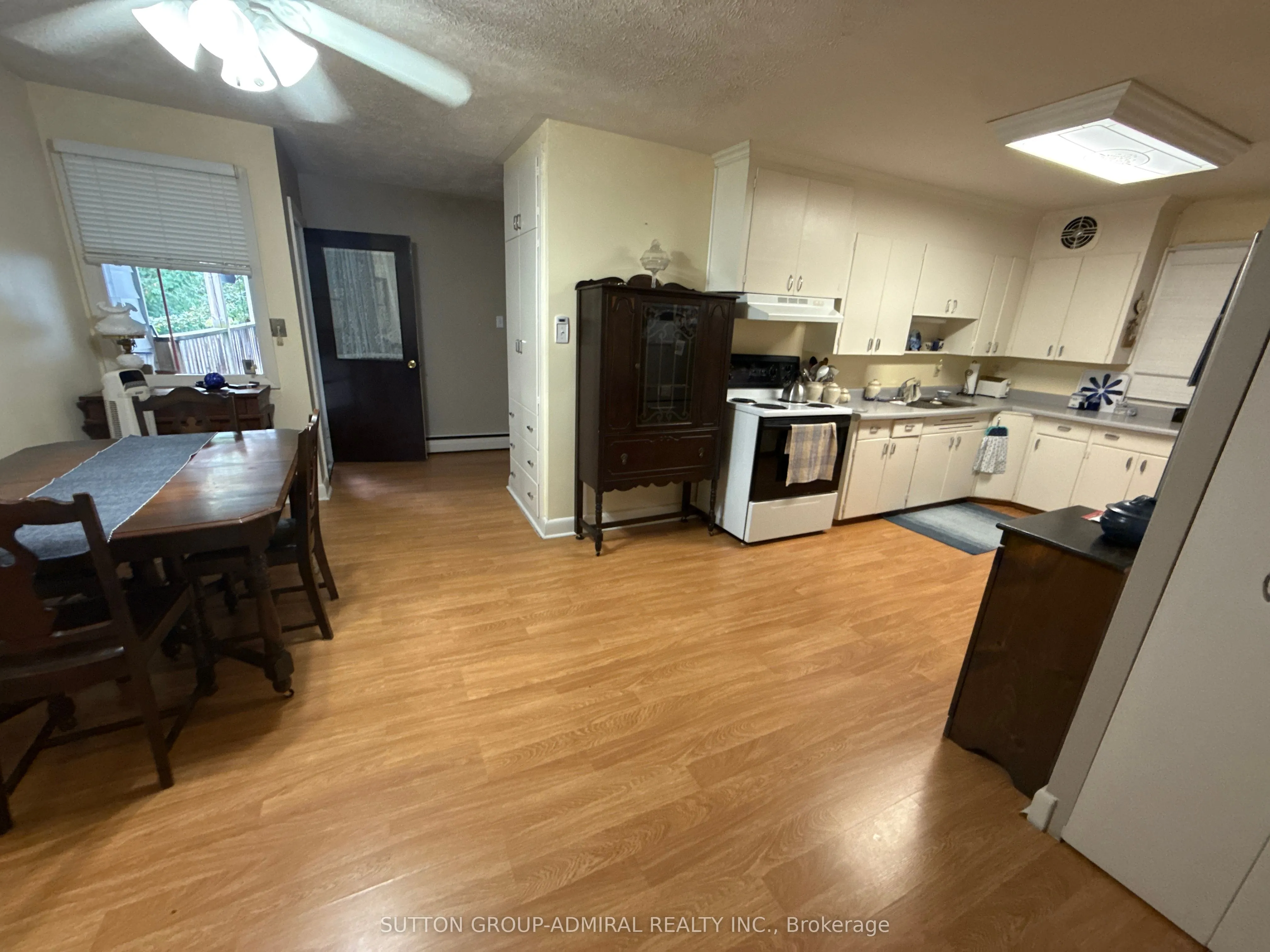 552 4th Avenue, #2