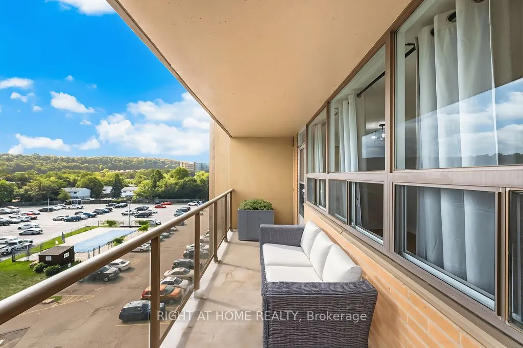 15 Nicklaus Drive, #605