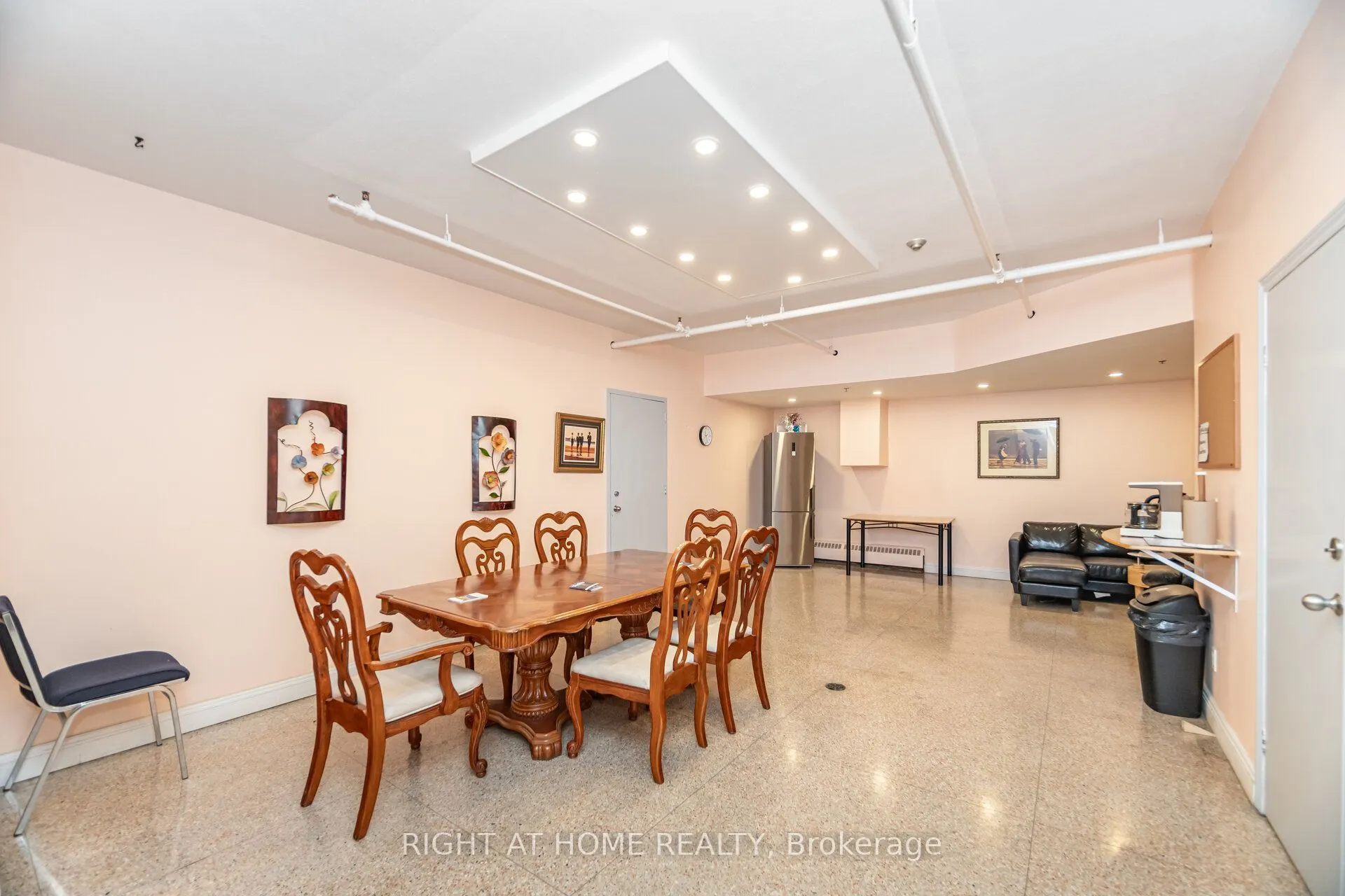 15 Nicklaus Drive, #605