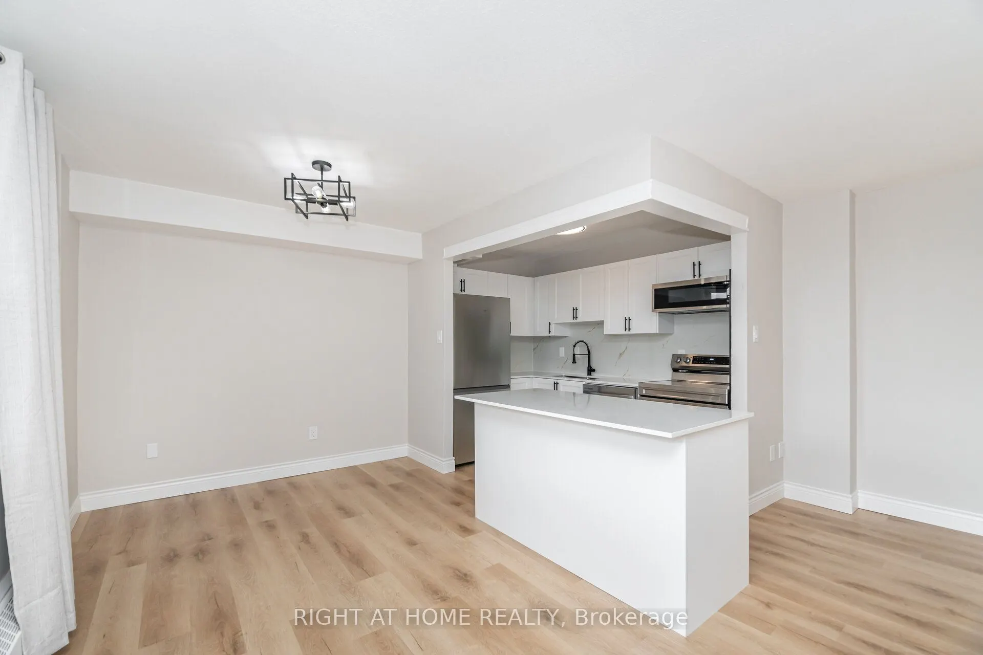 15 Nicklaus Drive, #605