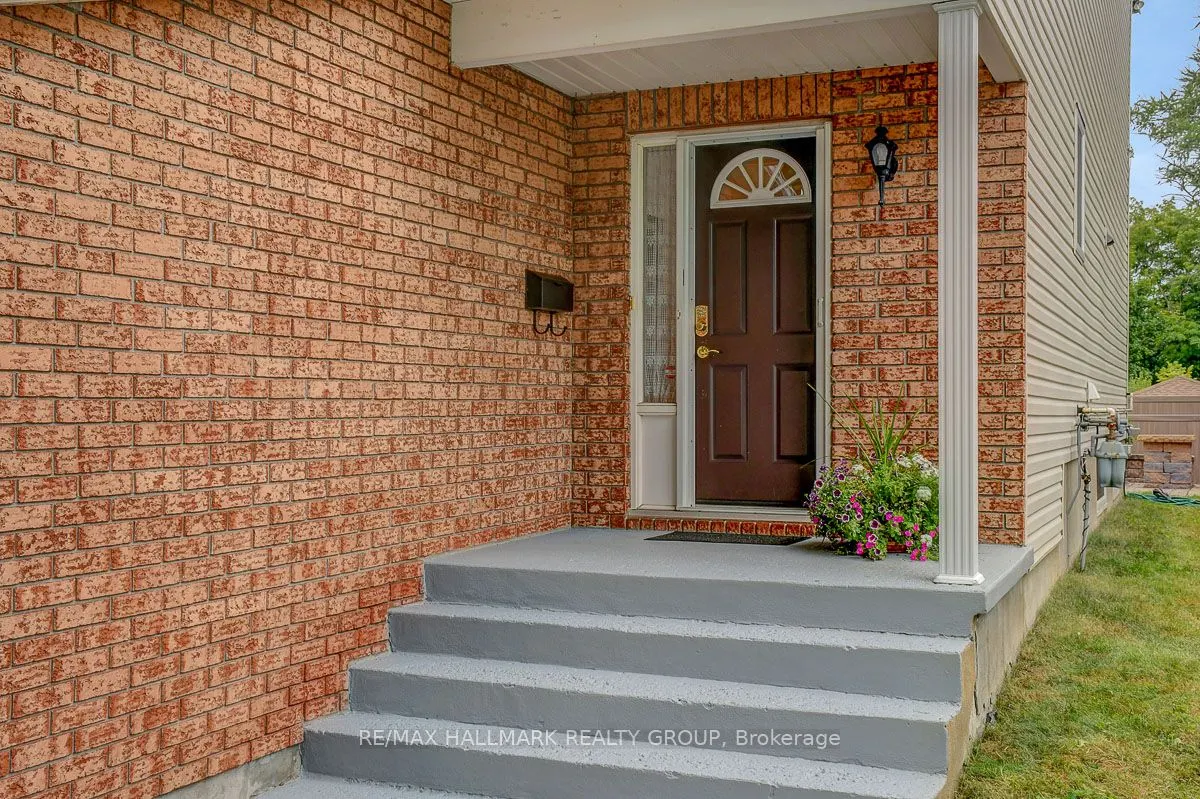 1166 Ambercrest Street