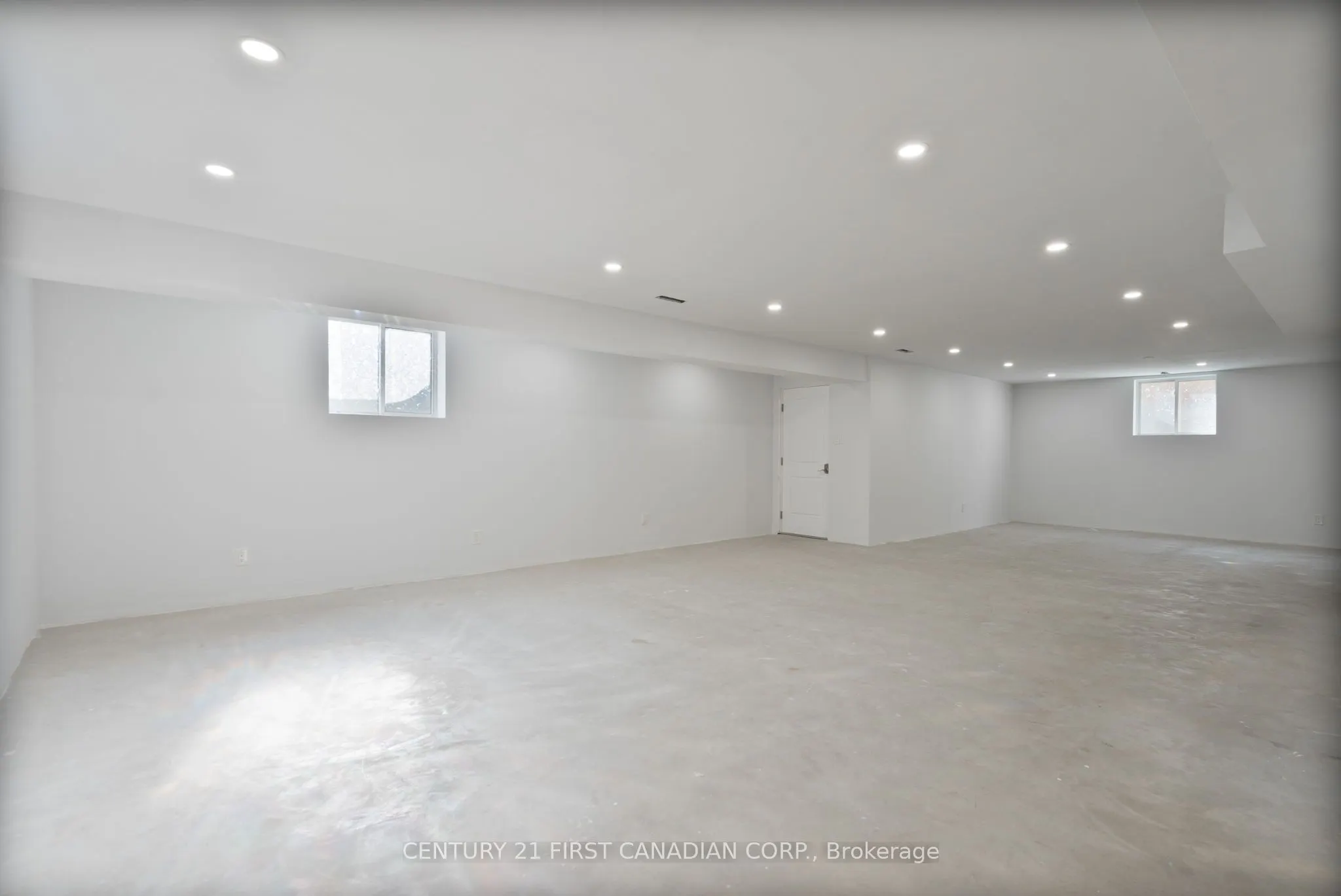 125 SPENCER Avenue