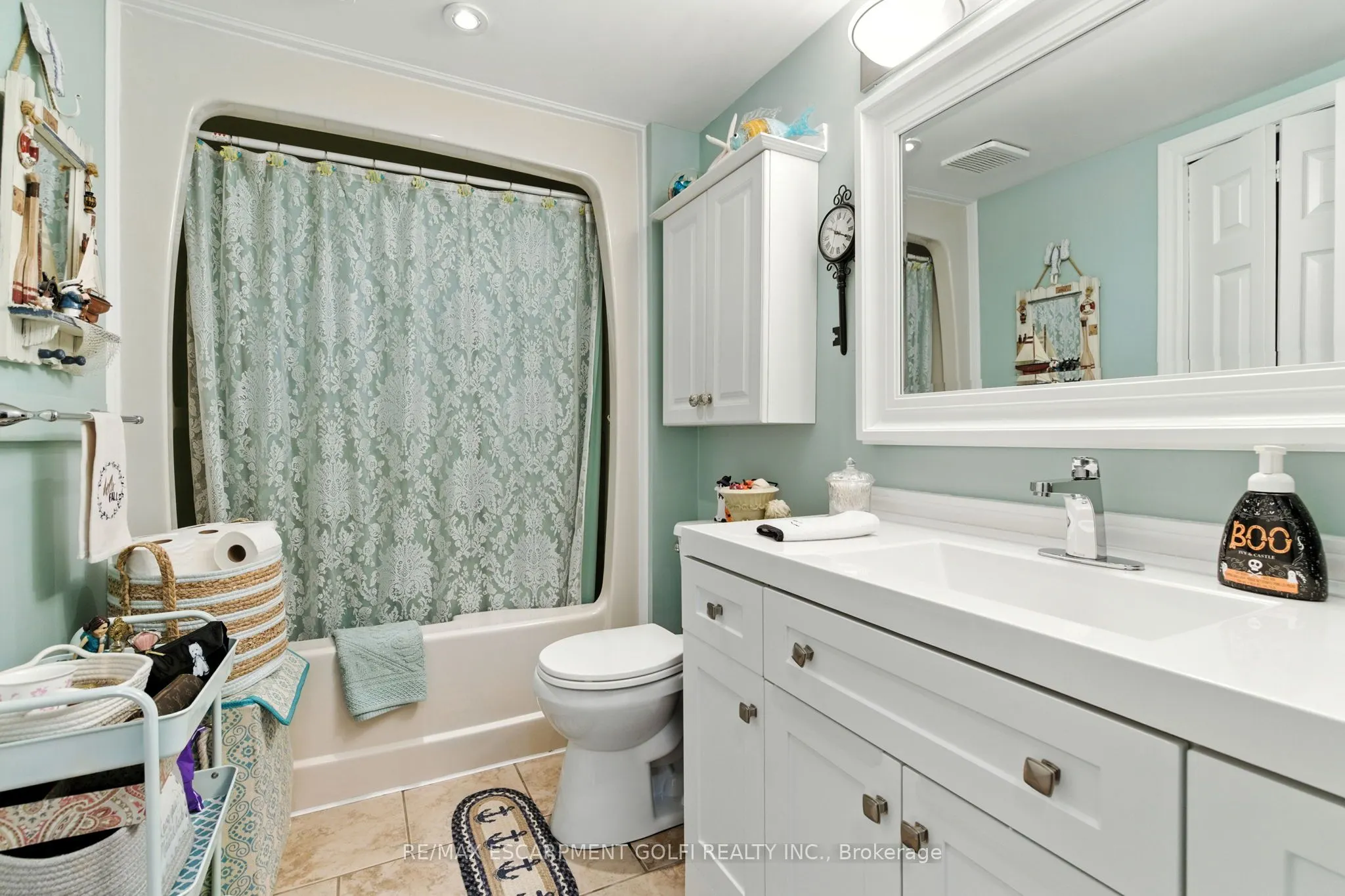 6381 Dunn Street, #104