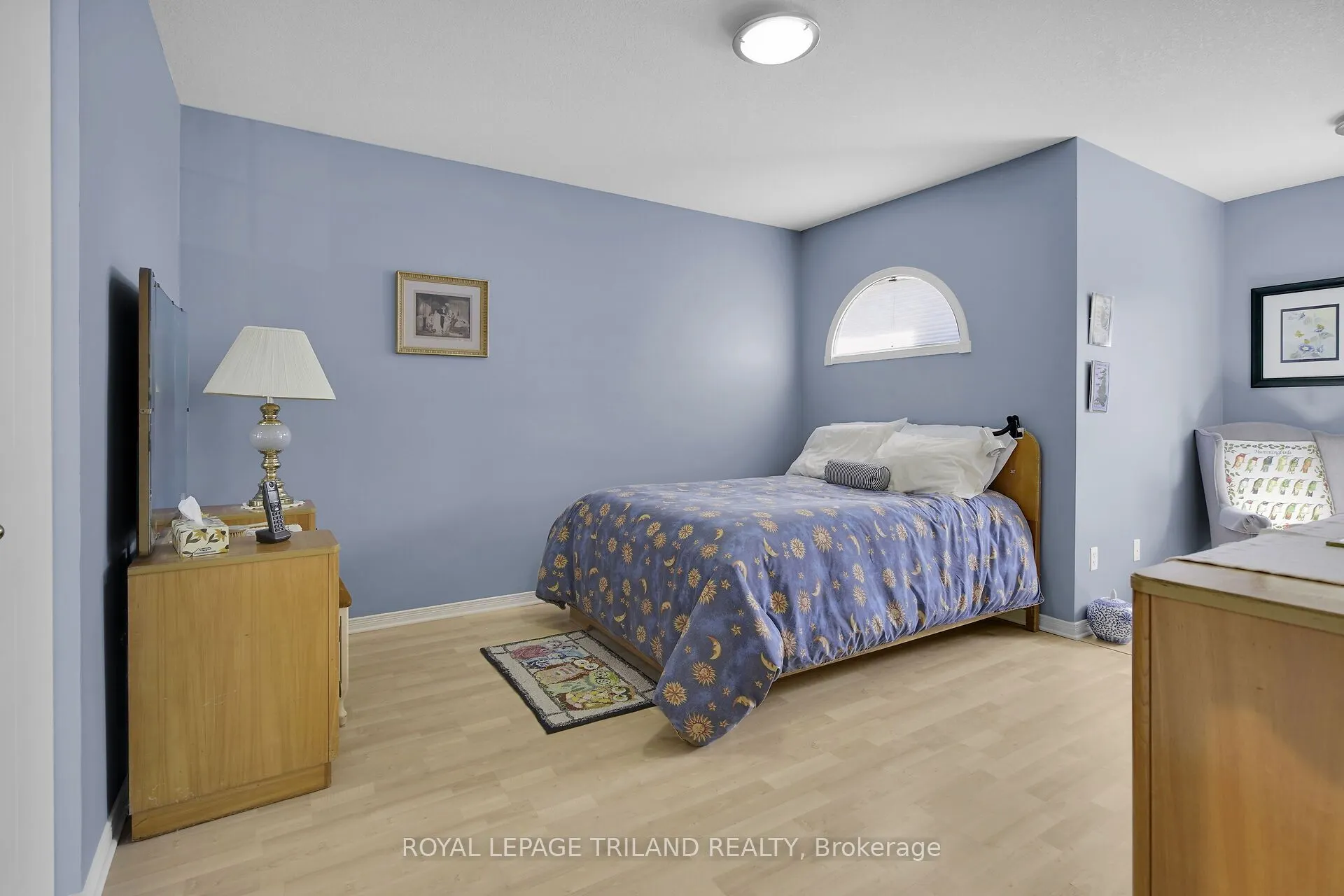 1128 Staghorn Crescent