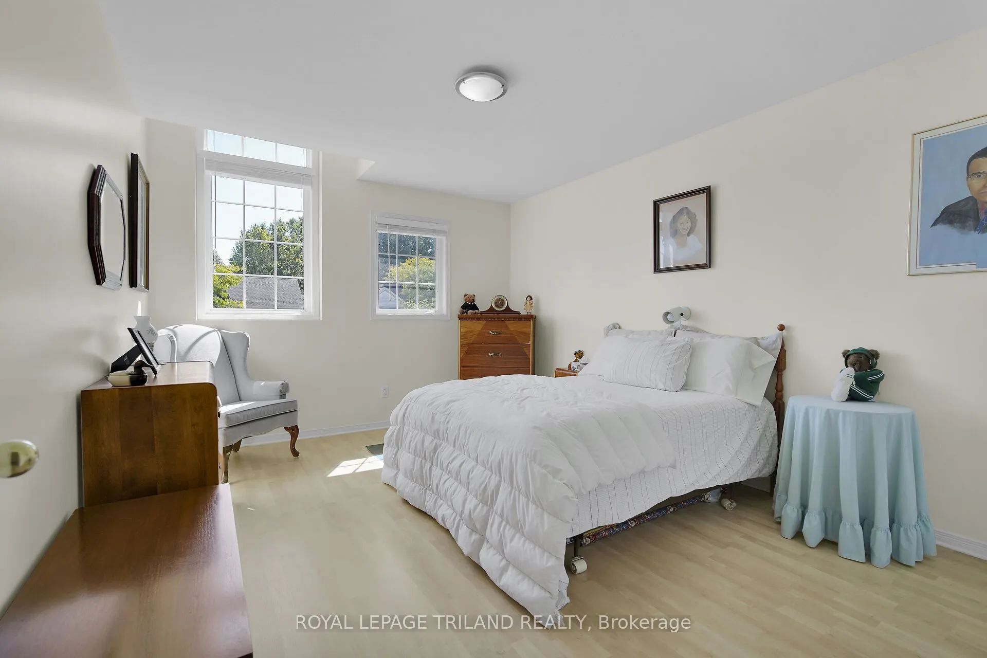 1128 Staghorn Crescent