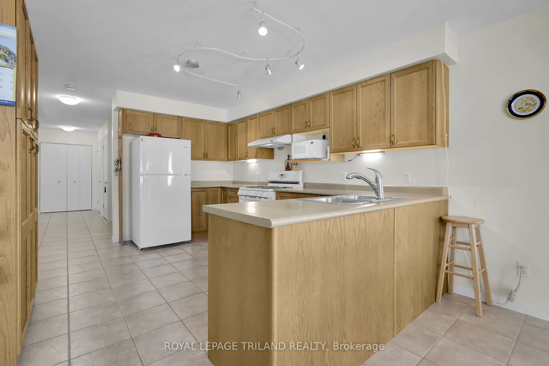 1128 Staghorn Crescent