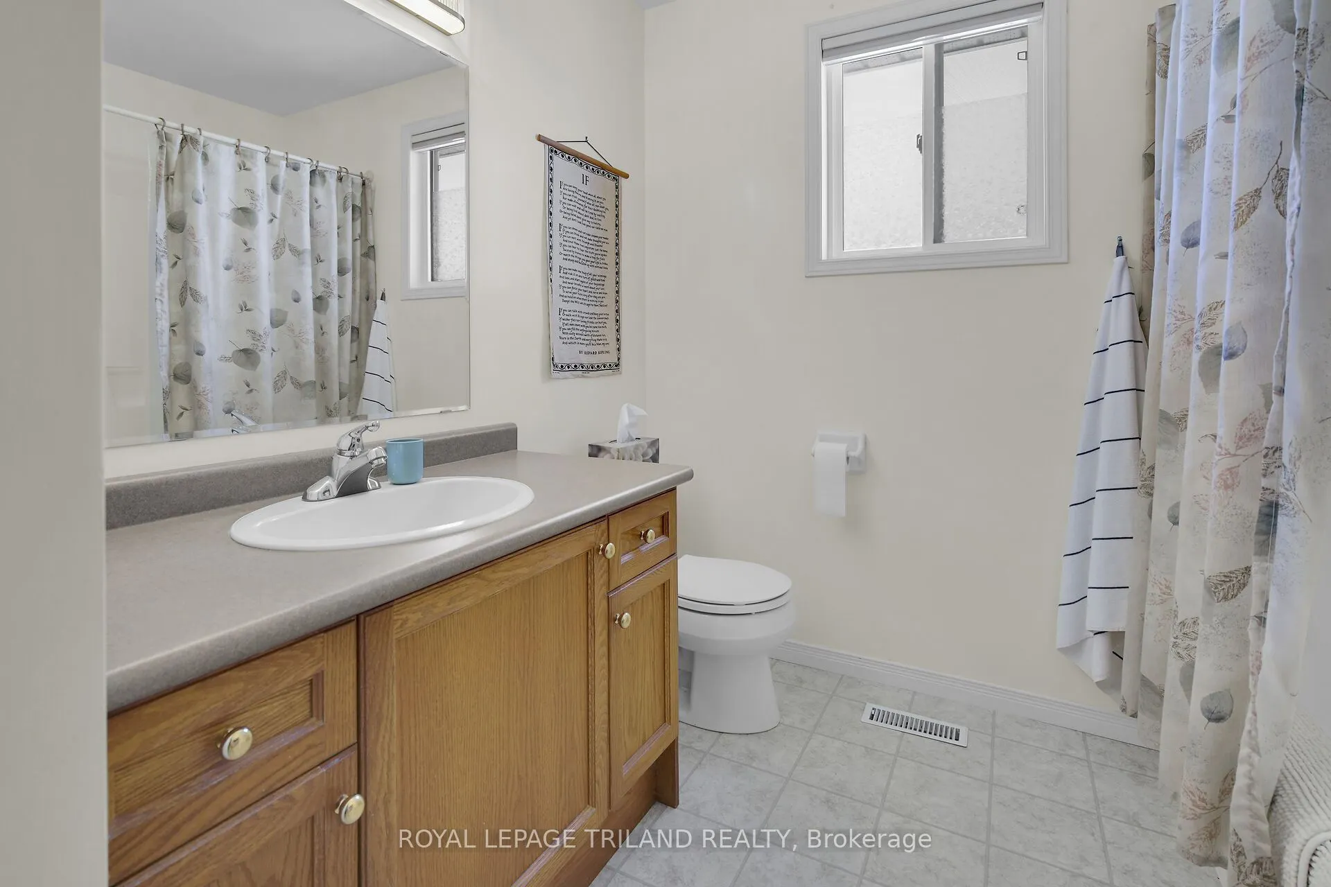 1128 Staghorn Crescent