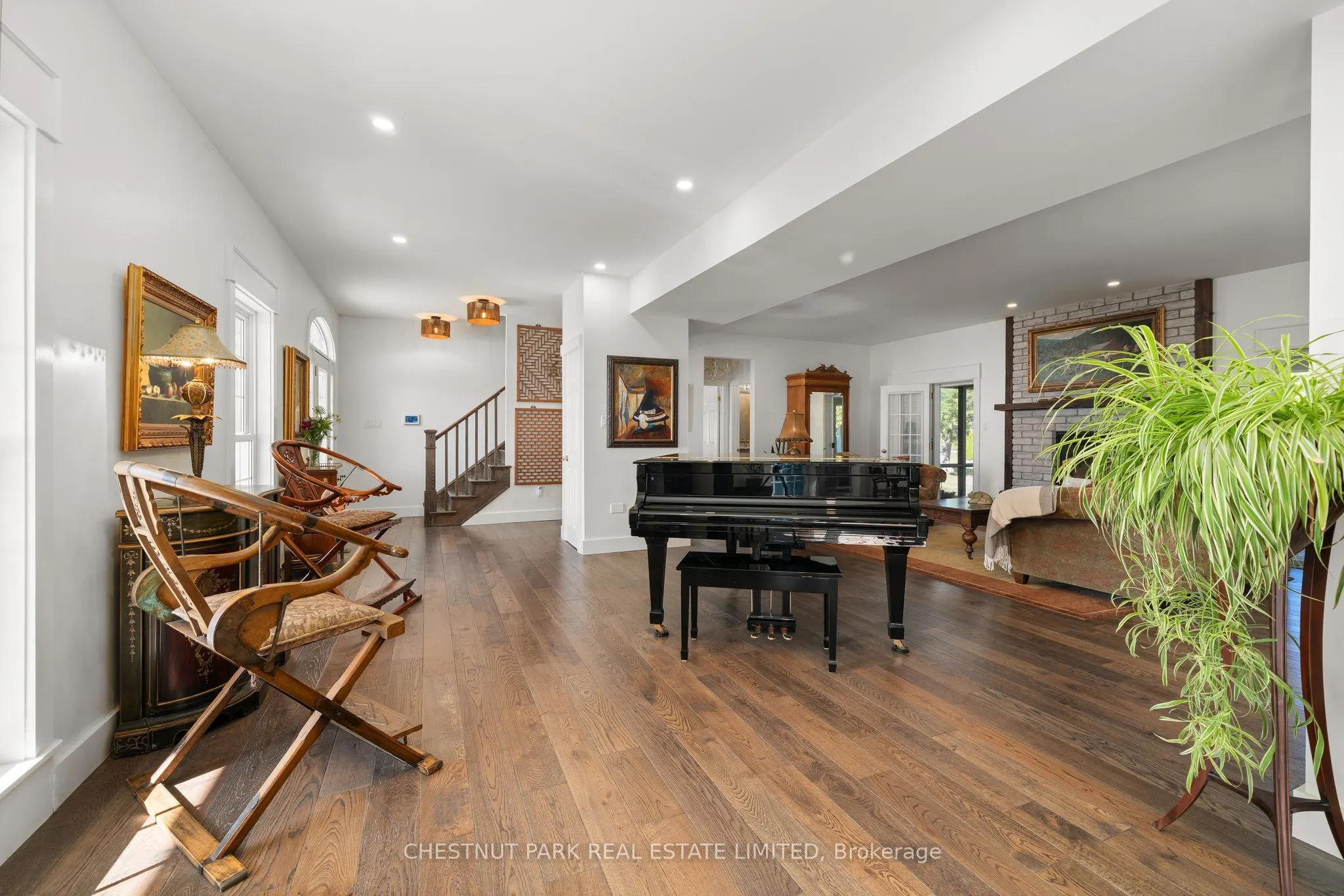 4698 County Road 8