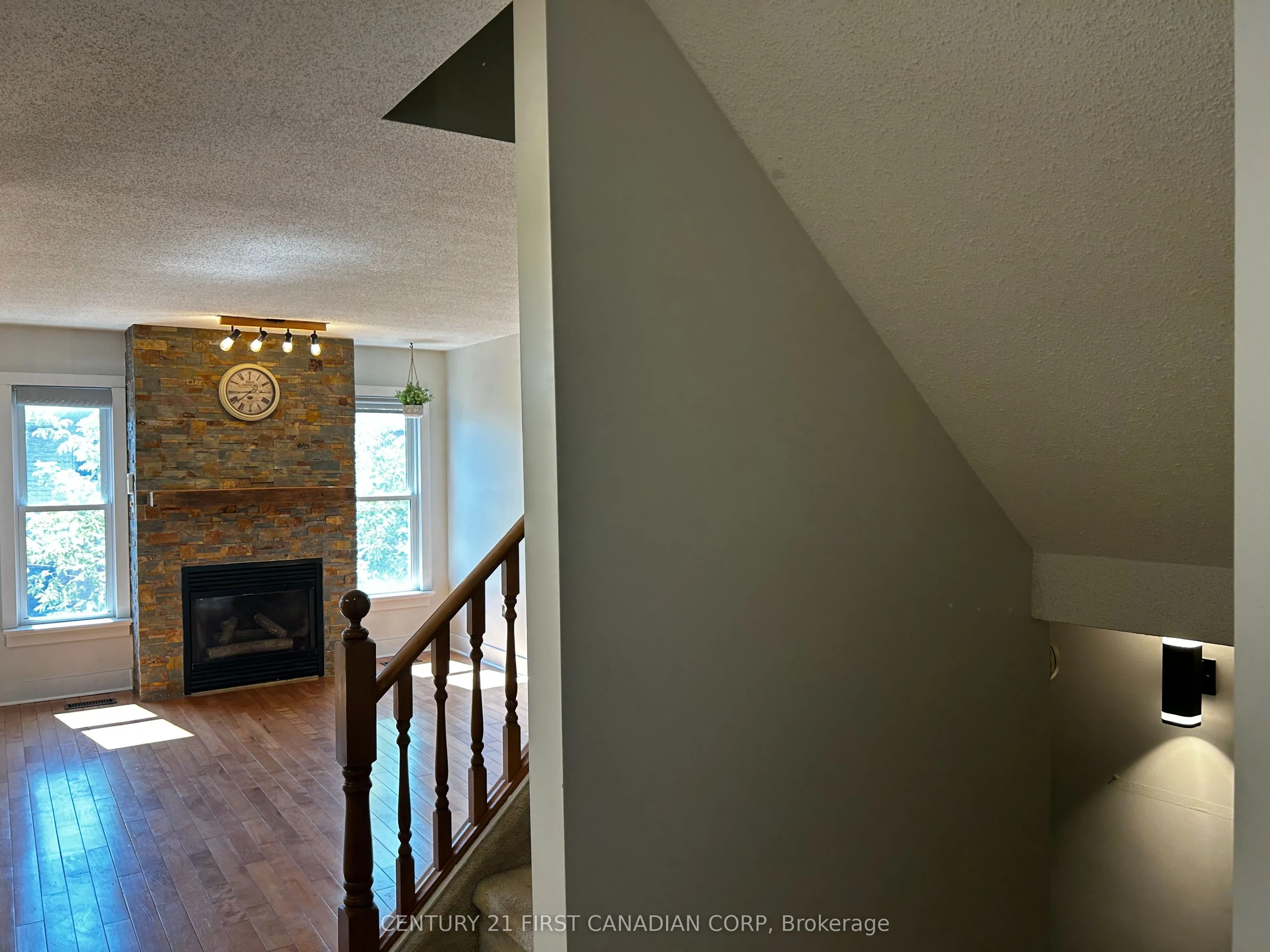 1199 Hamilton Road, #4