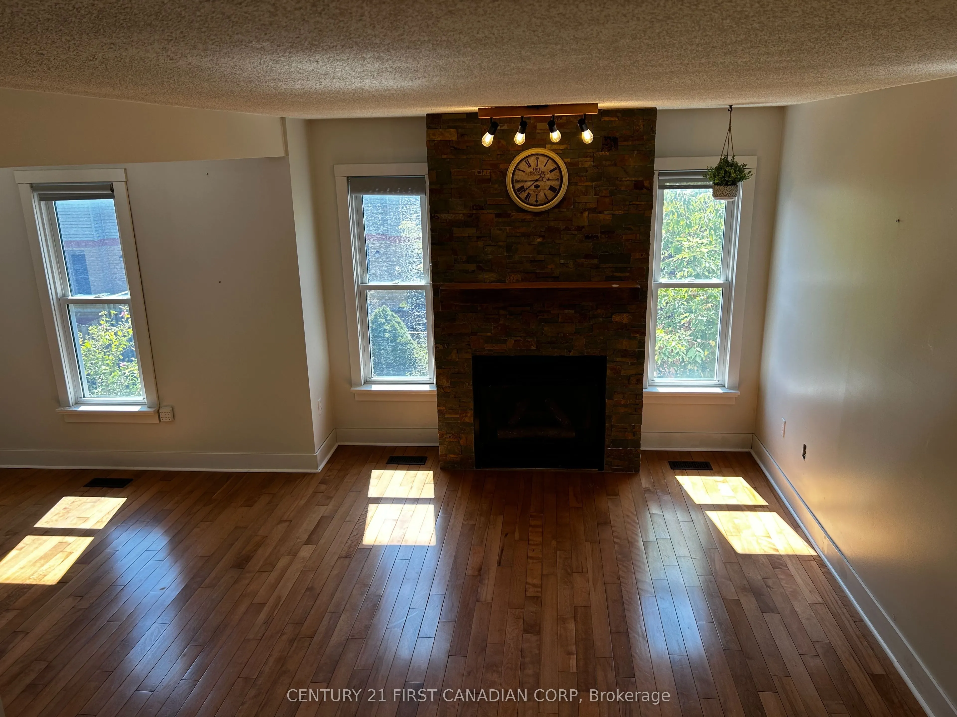 1199 Hamilton Road, #4