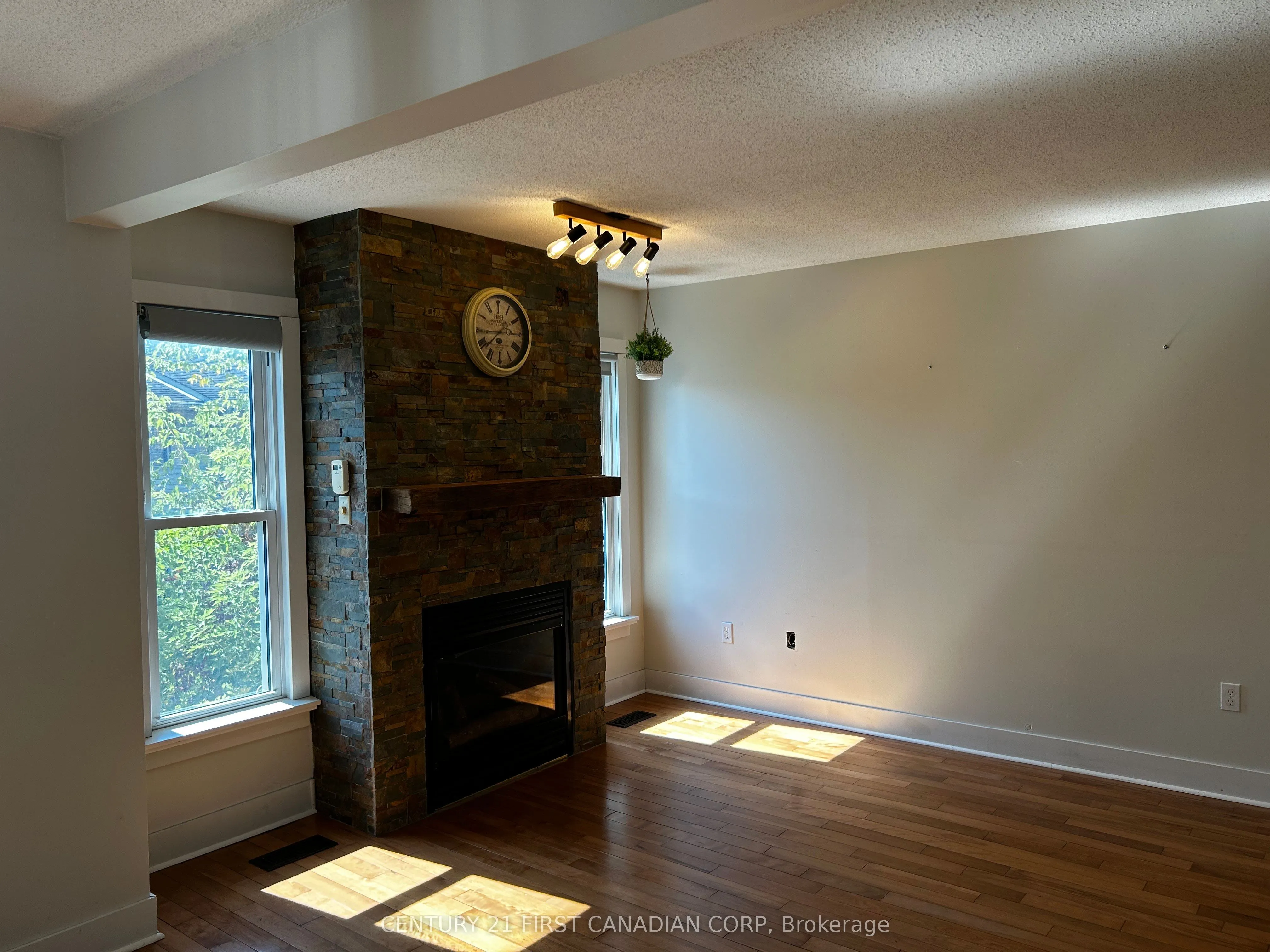 1199 Hamilton Road, #4