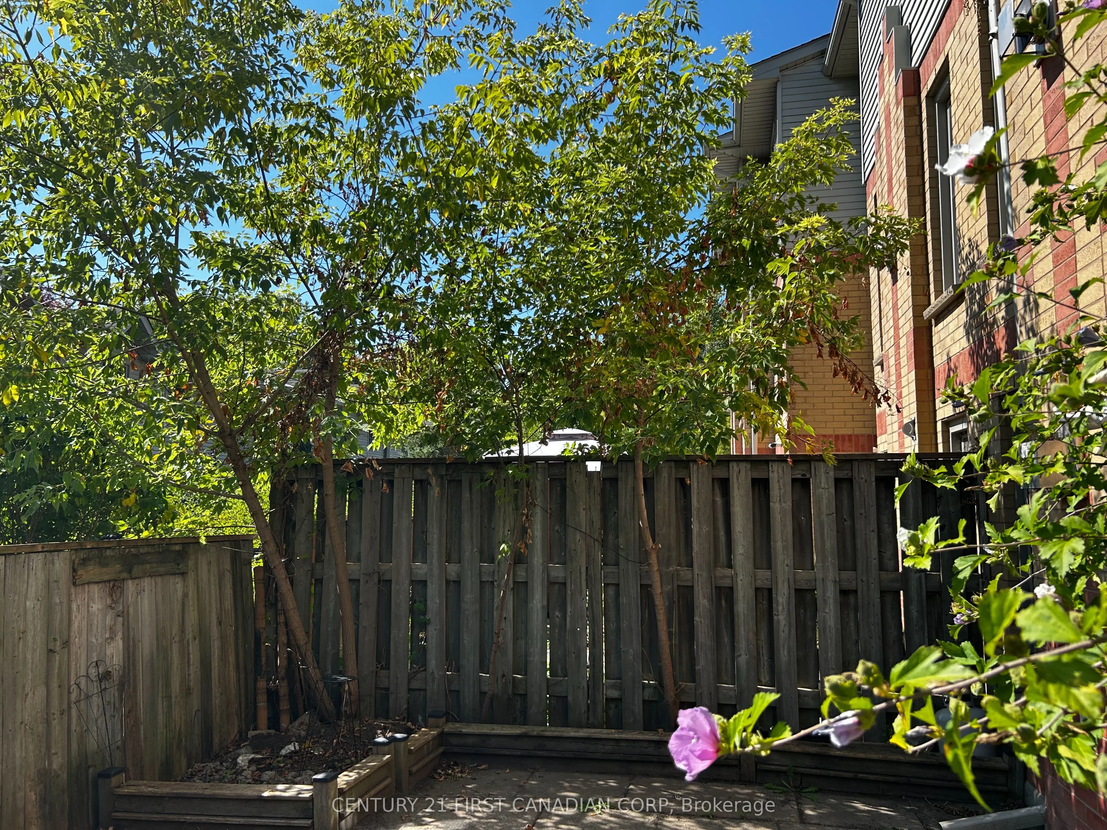 1199 Hamilton Road, #4