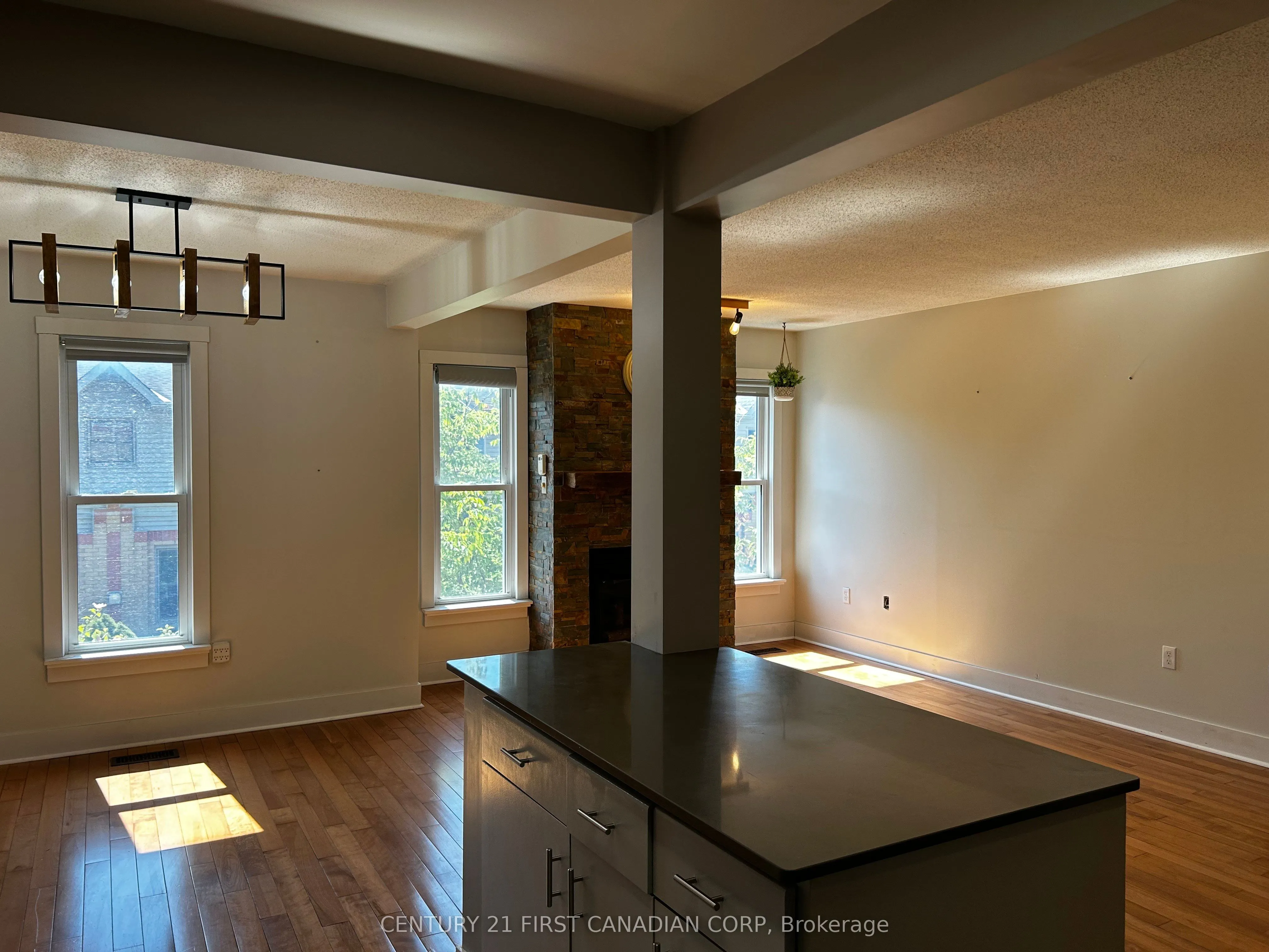 1199 Hamilton Road, #4