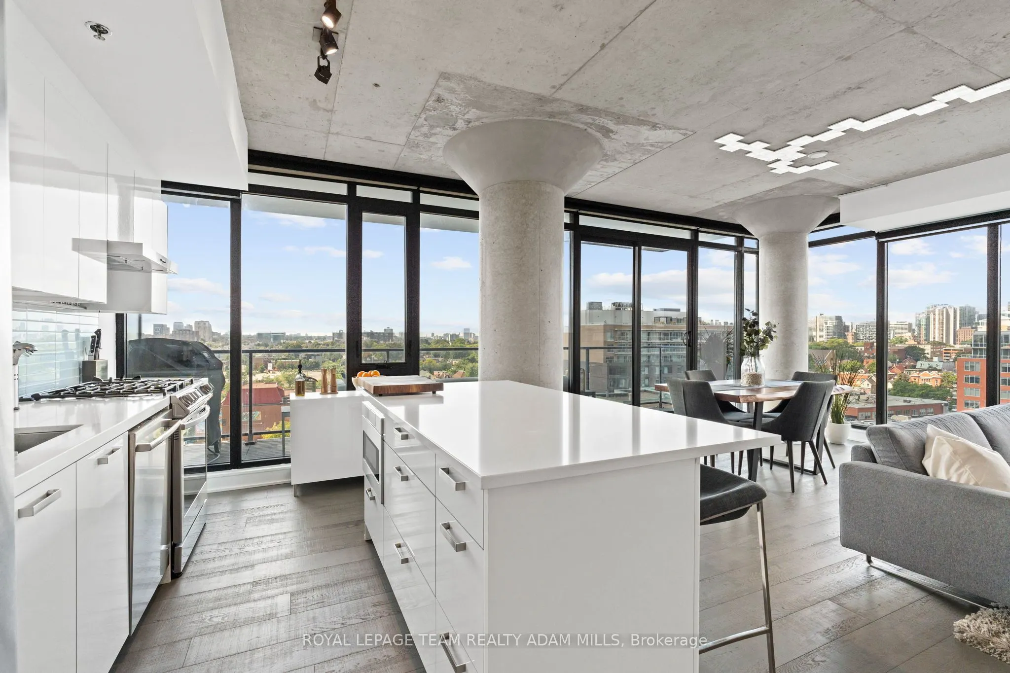 203 CATHERINE Street, #908