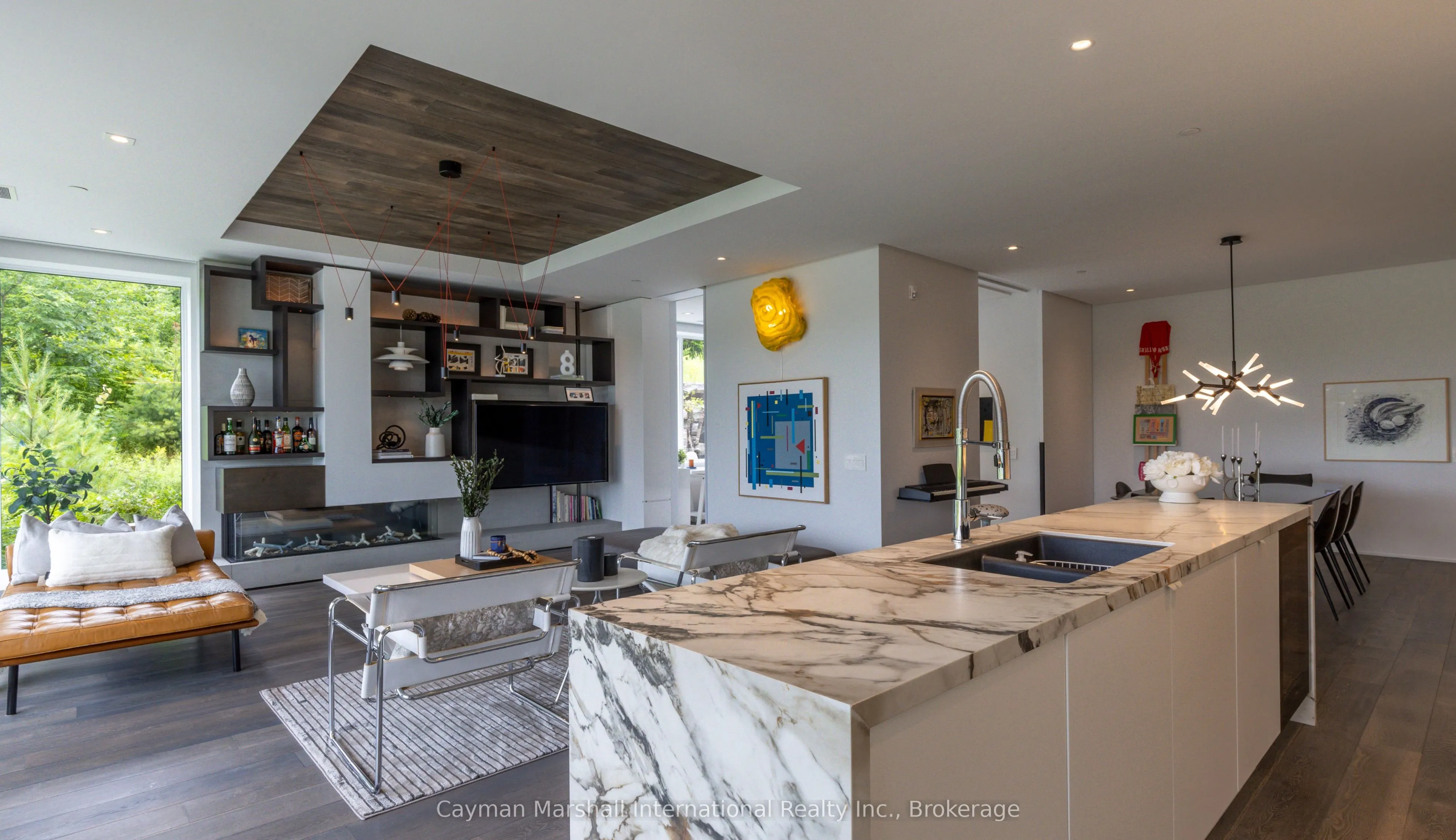 727 Grandview Drive, #101