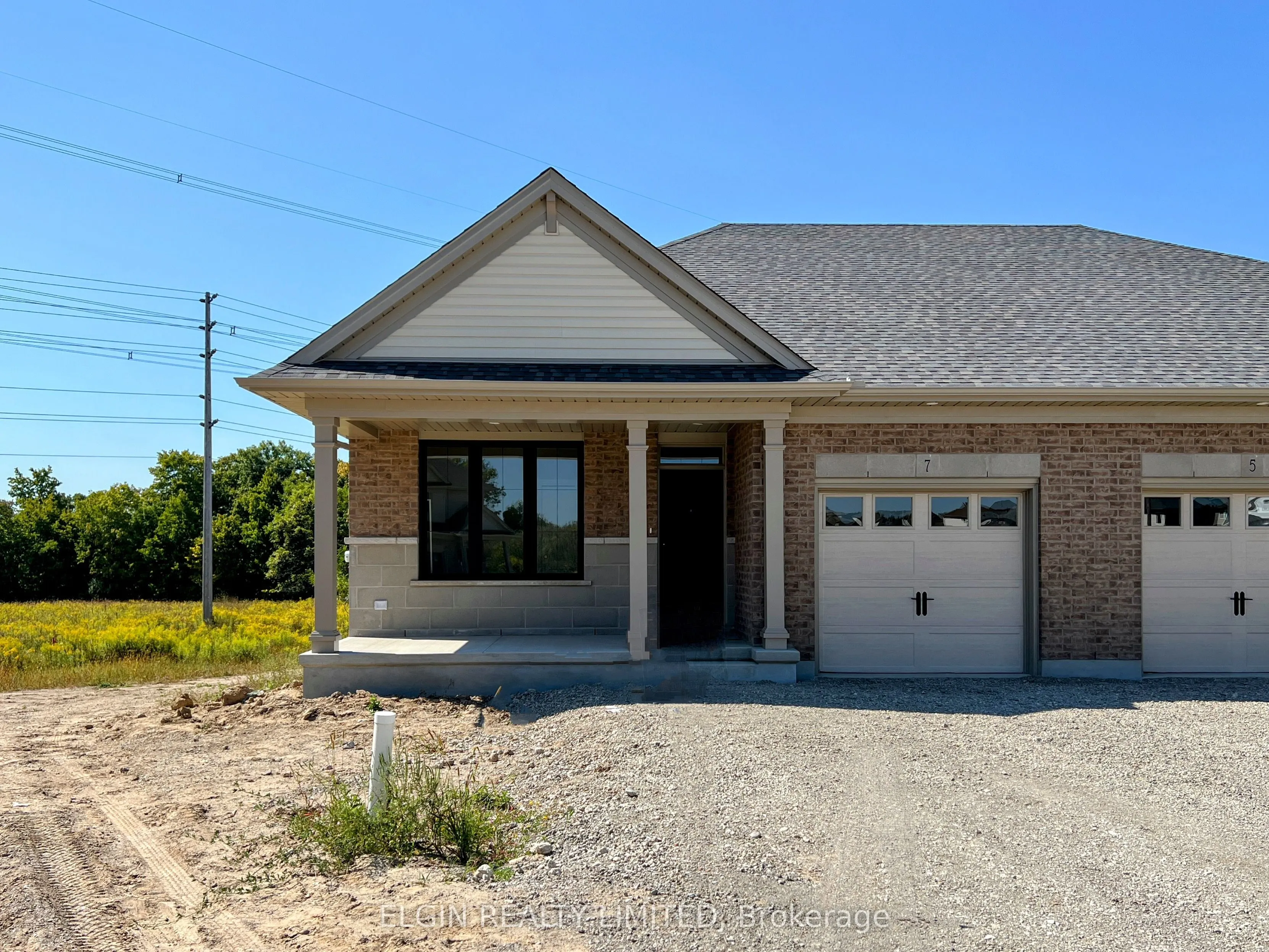 7 Columbus Court