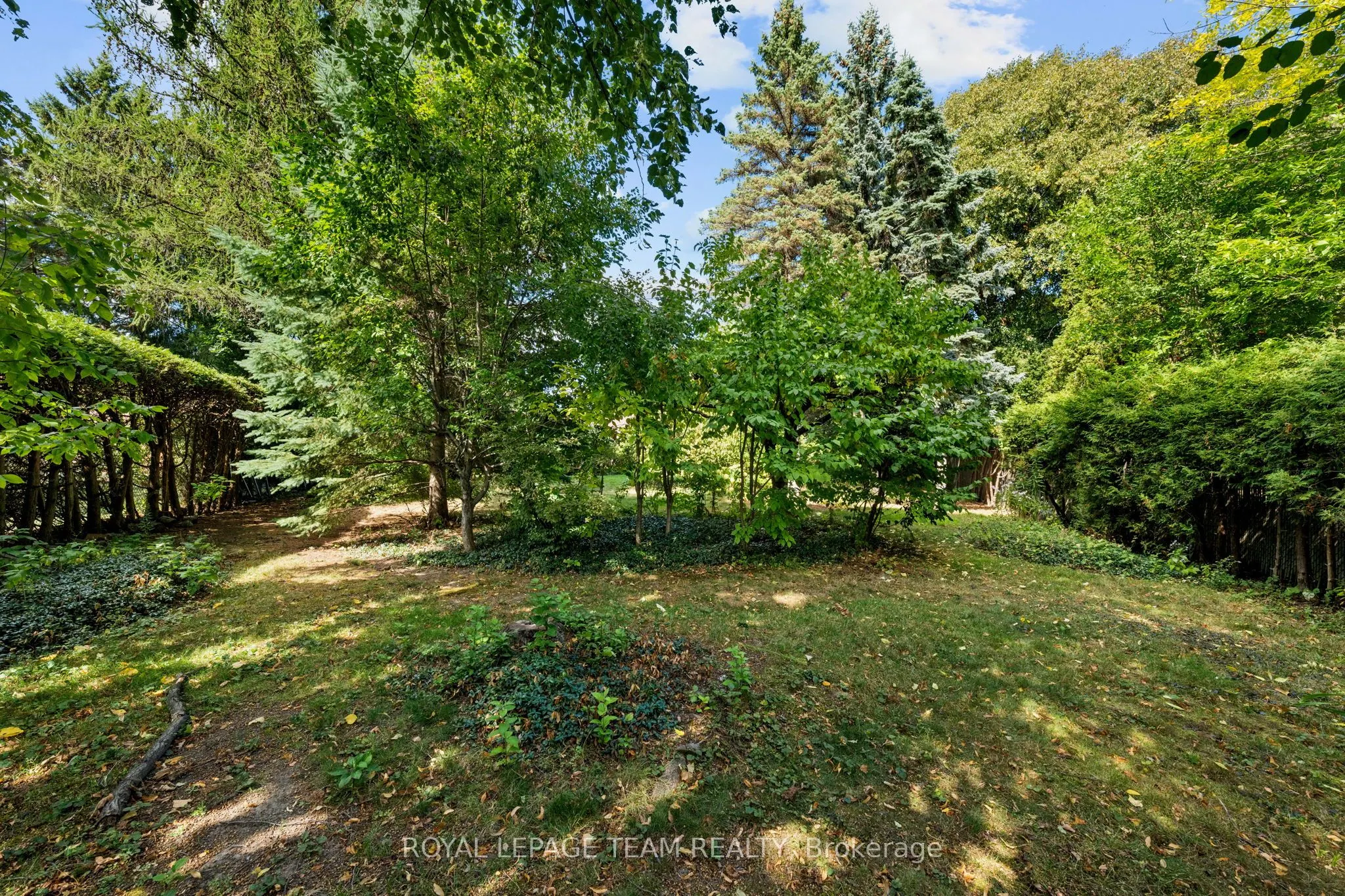22 Pellan Crescent