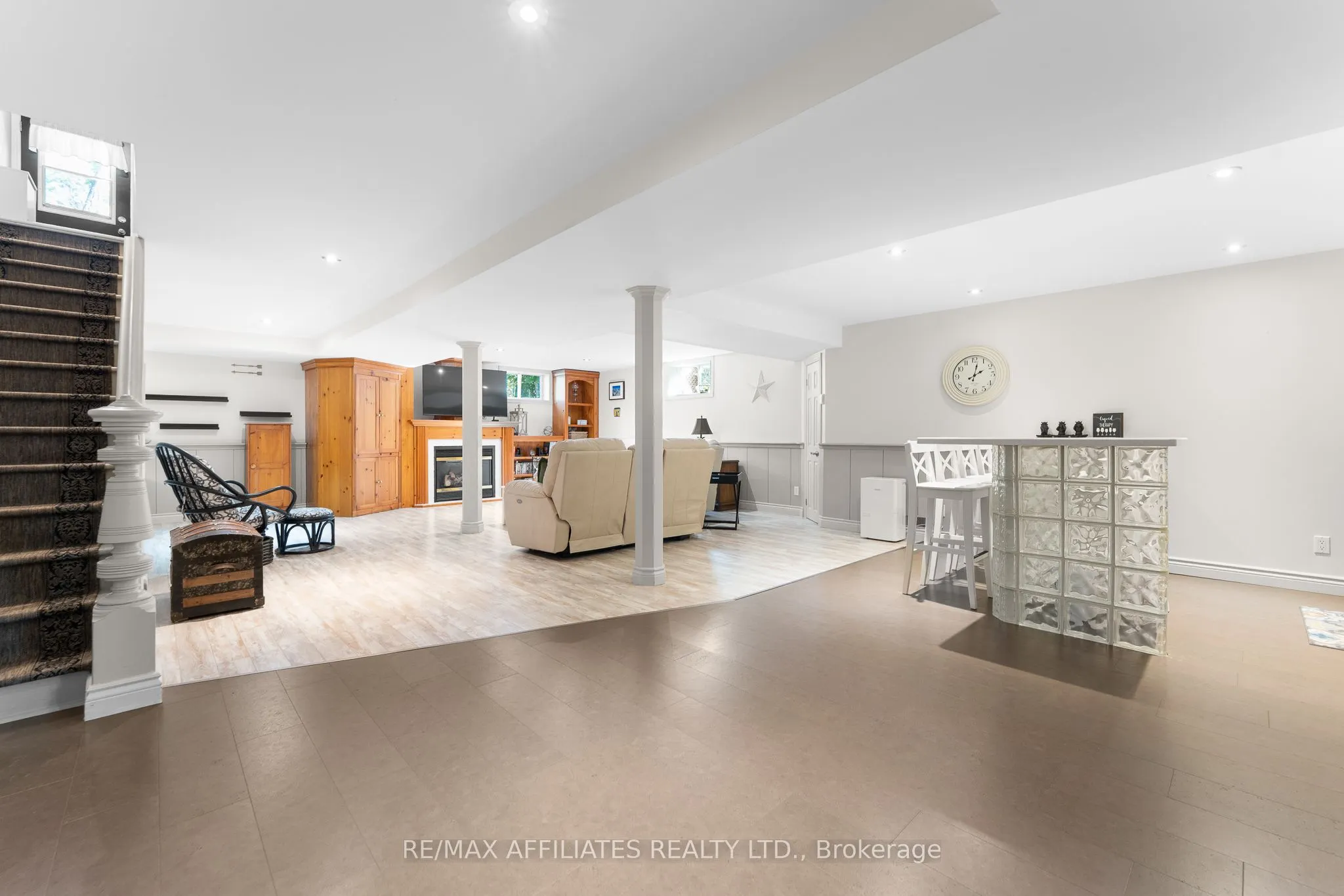 355 Riverwood Drive