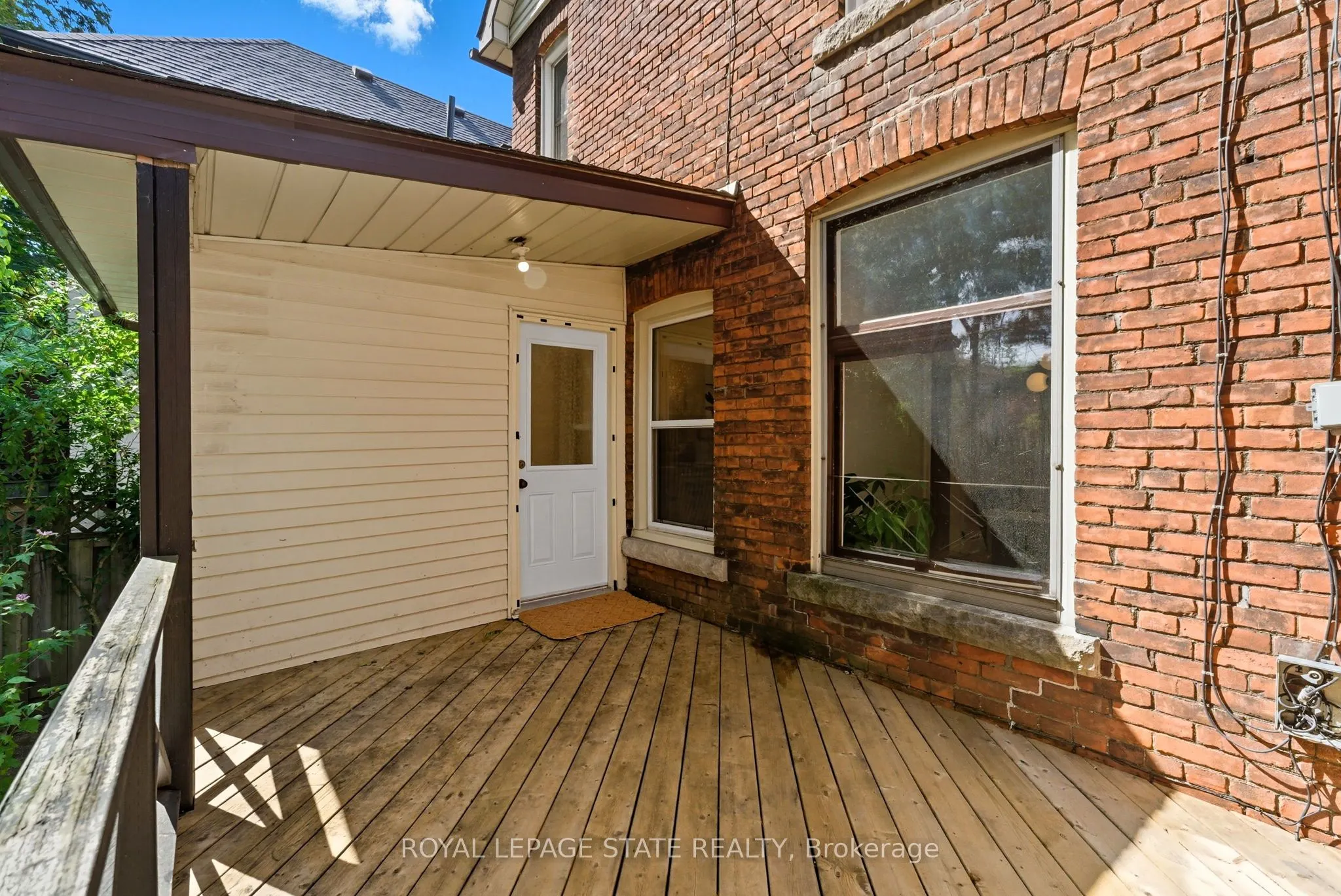 13 Bruce Street