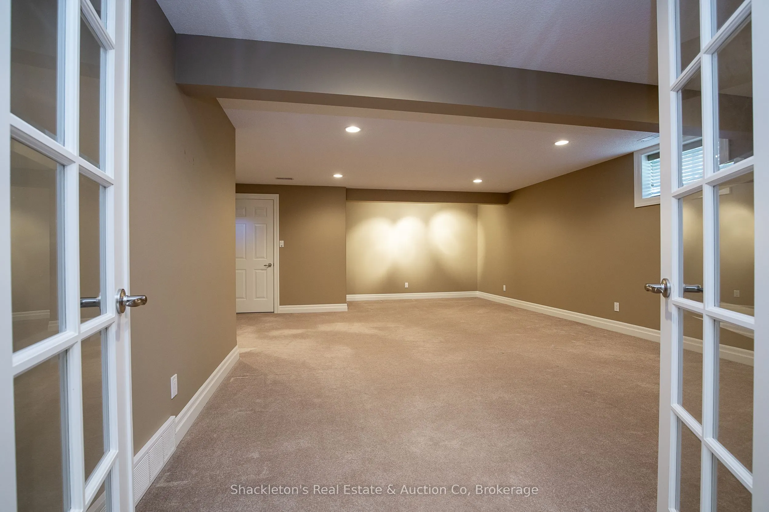 41 North Pointe Drive, #30