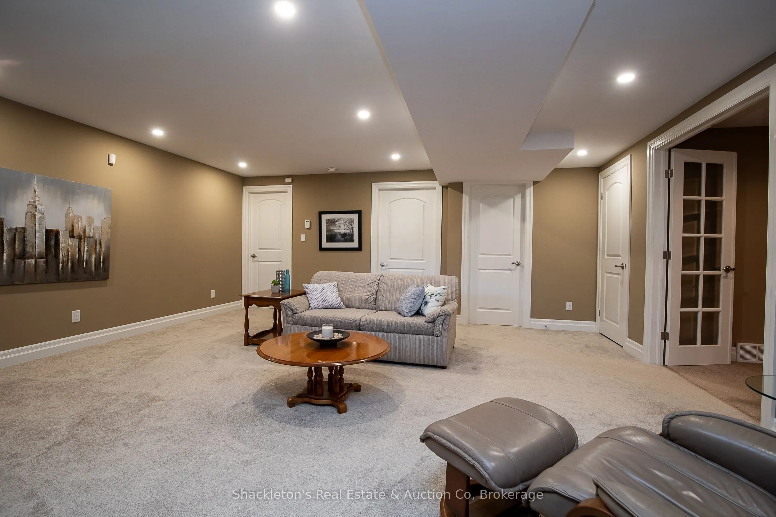 41 North Pointe Drive, #30