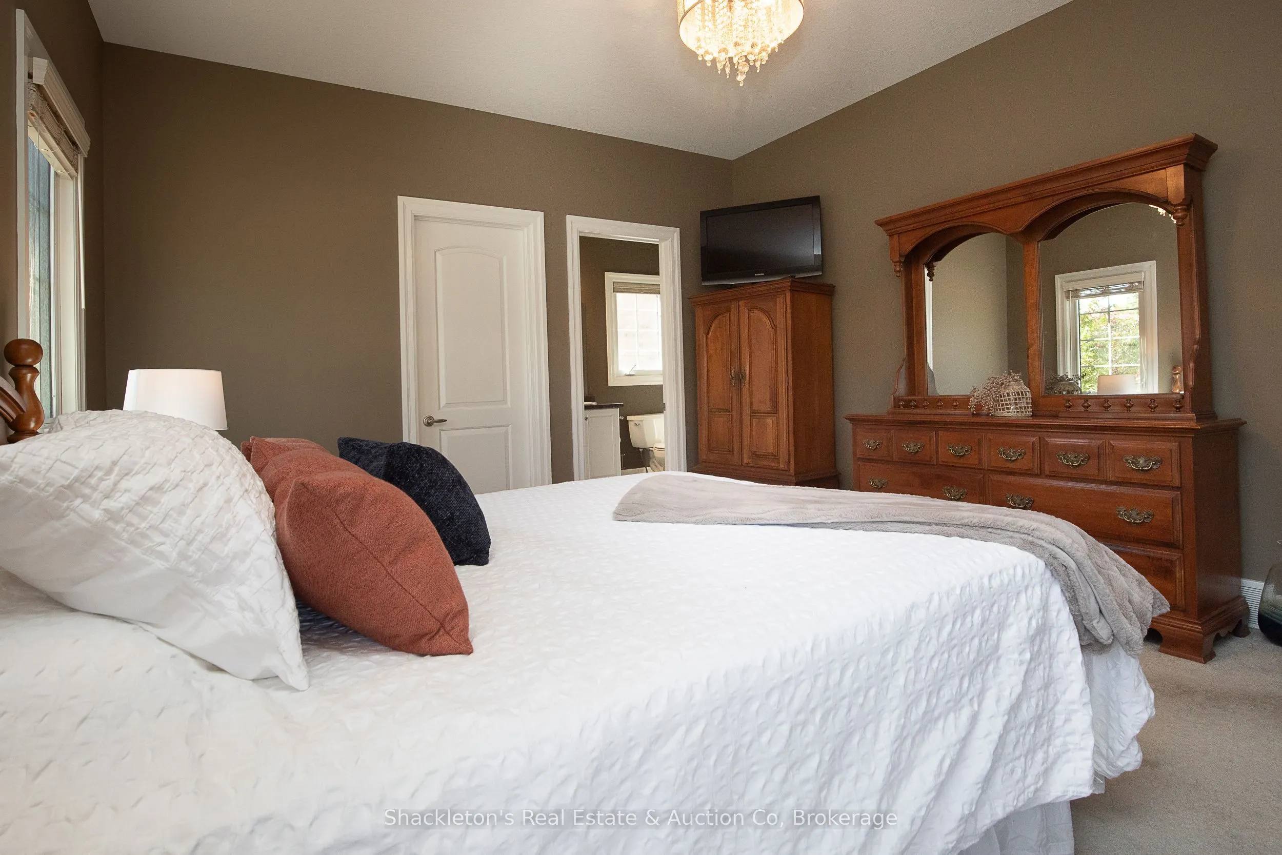 41 North Pointe Drive, #30