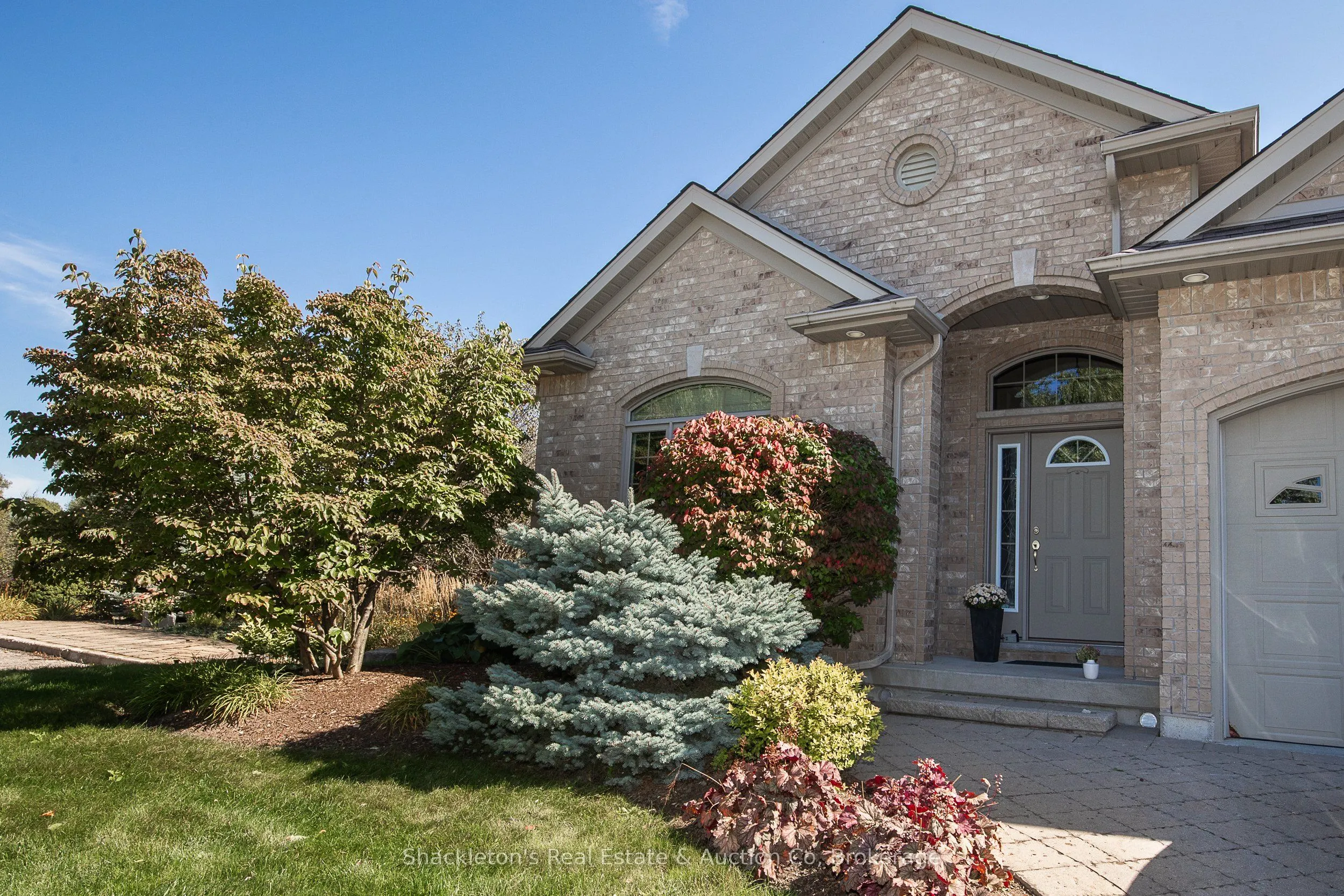 41 North Pointe Drive, #30