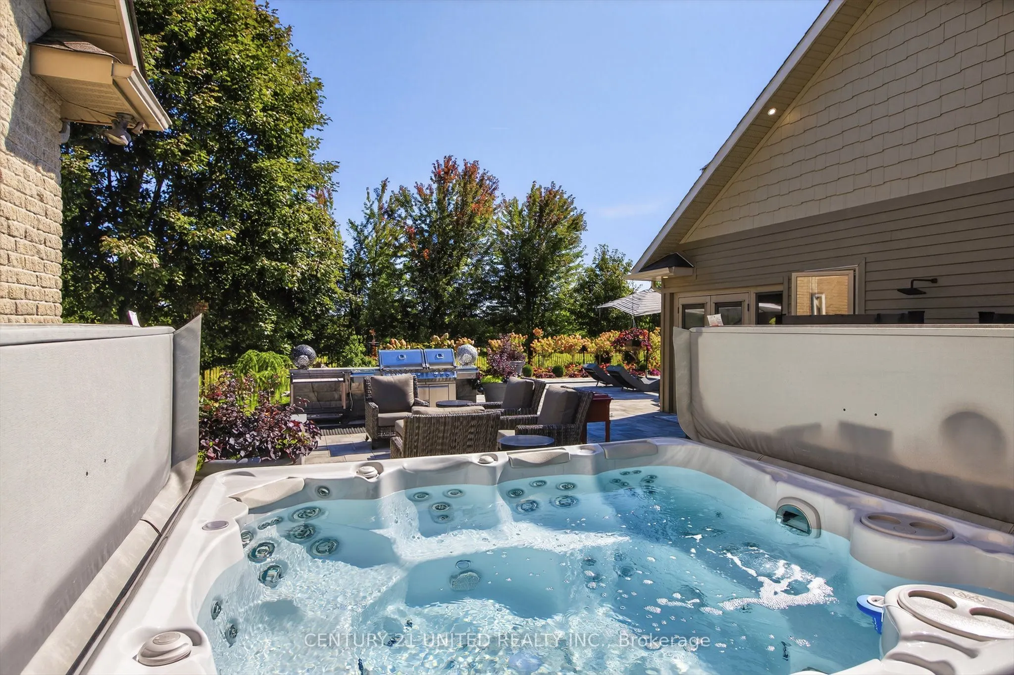 9 Maplehill Drive