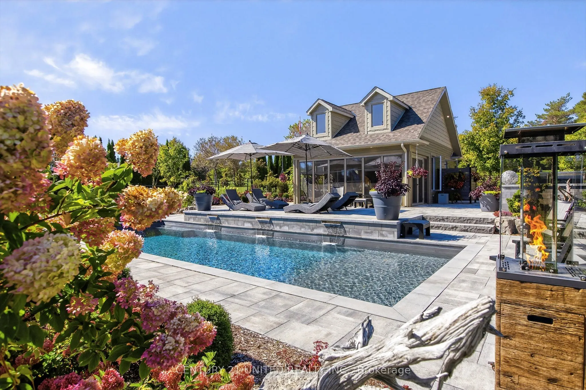 9 Maplehill Drive