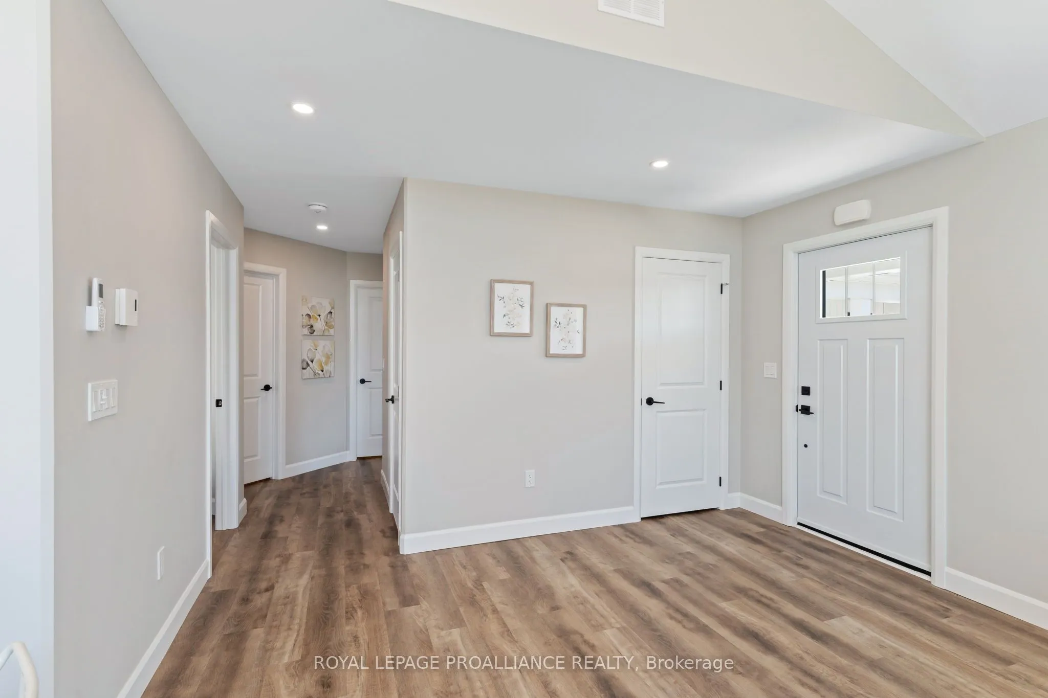 14 Meadowcreek Drive, #102