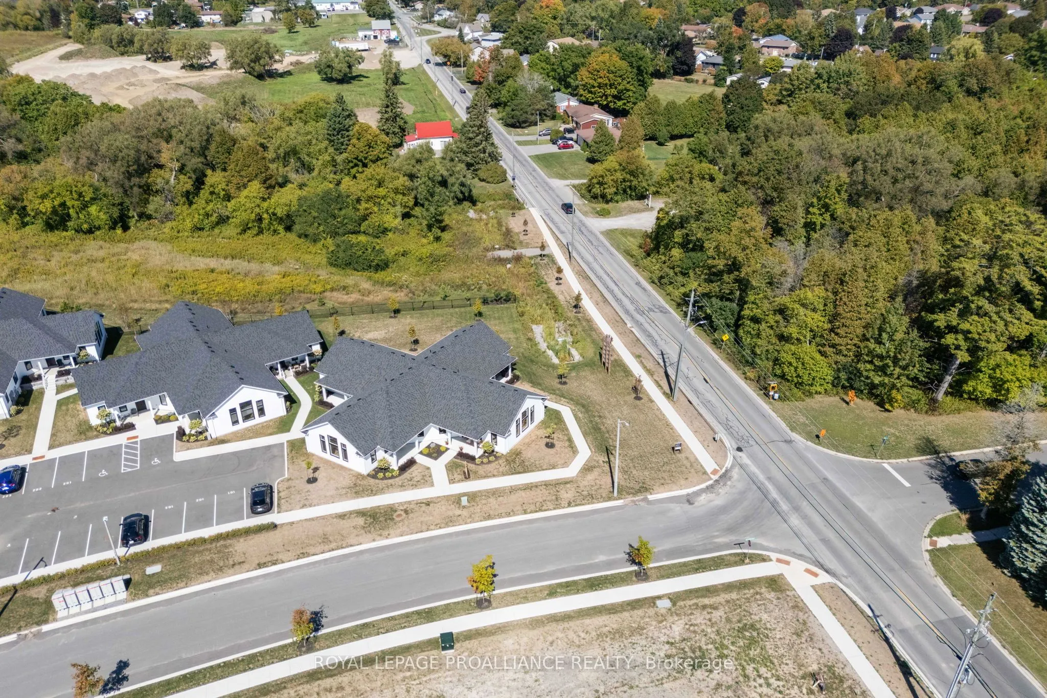 14 Meadowcreek Drive, #102