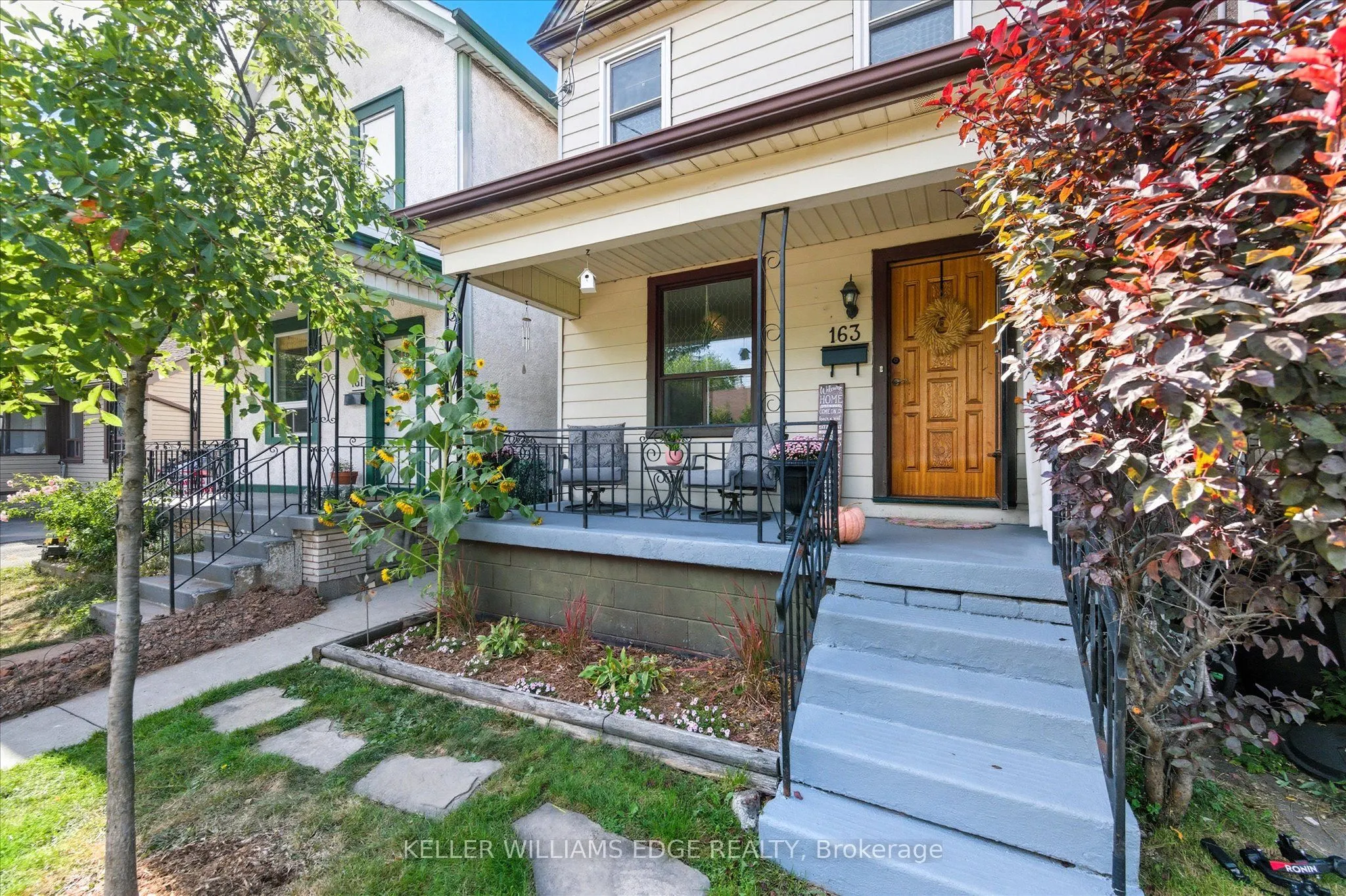 163 Grosvenor Avenue N