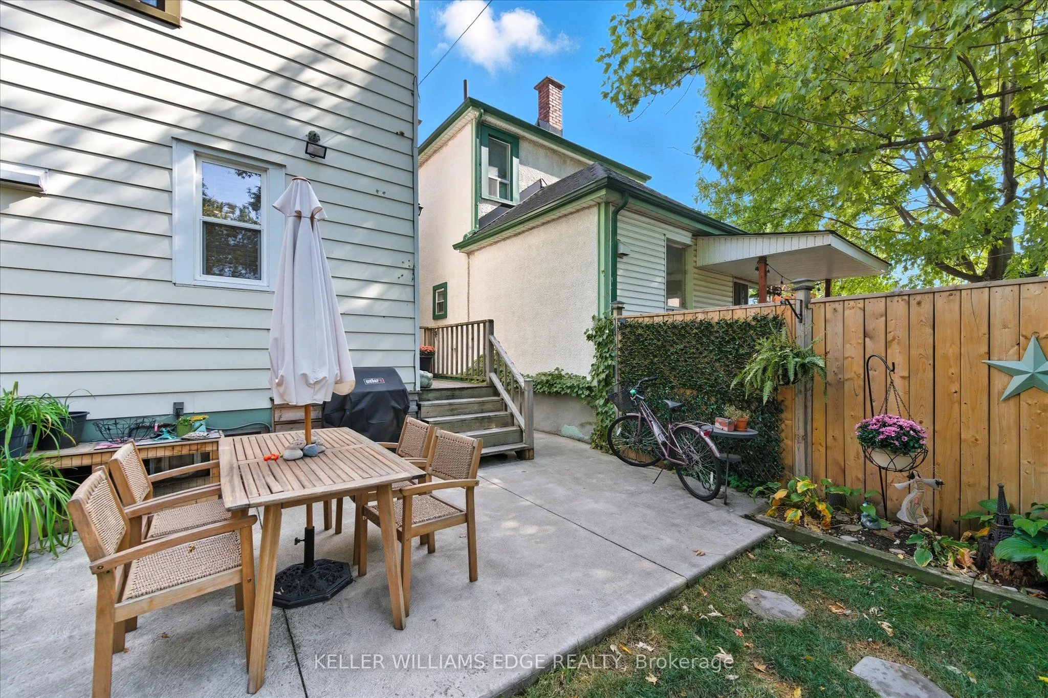 163 Grosvenor Avenue N