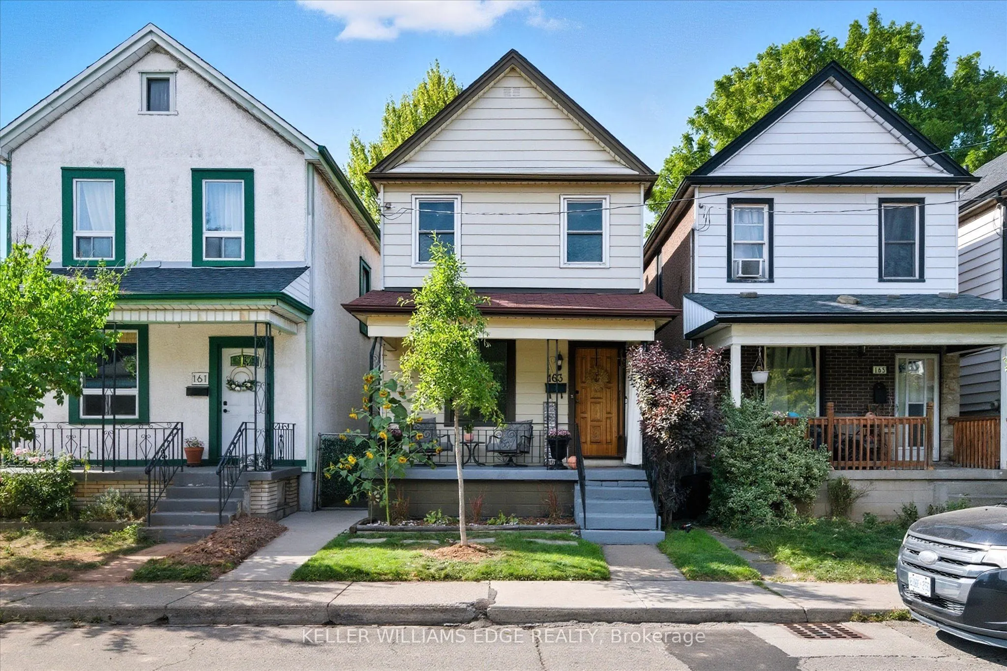 163 Grosvenor Avenue N