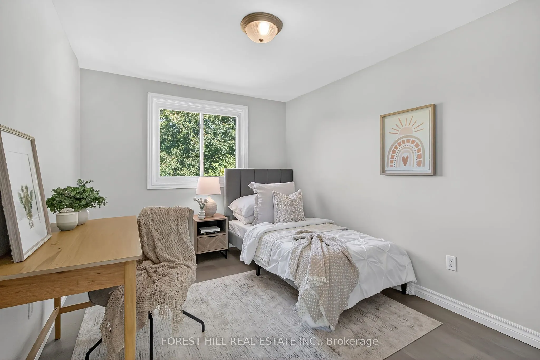42 Vincent Crescent