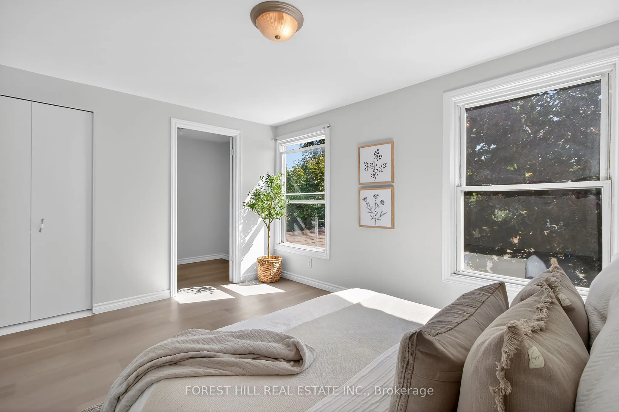 42 Vincent Crescent