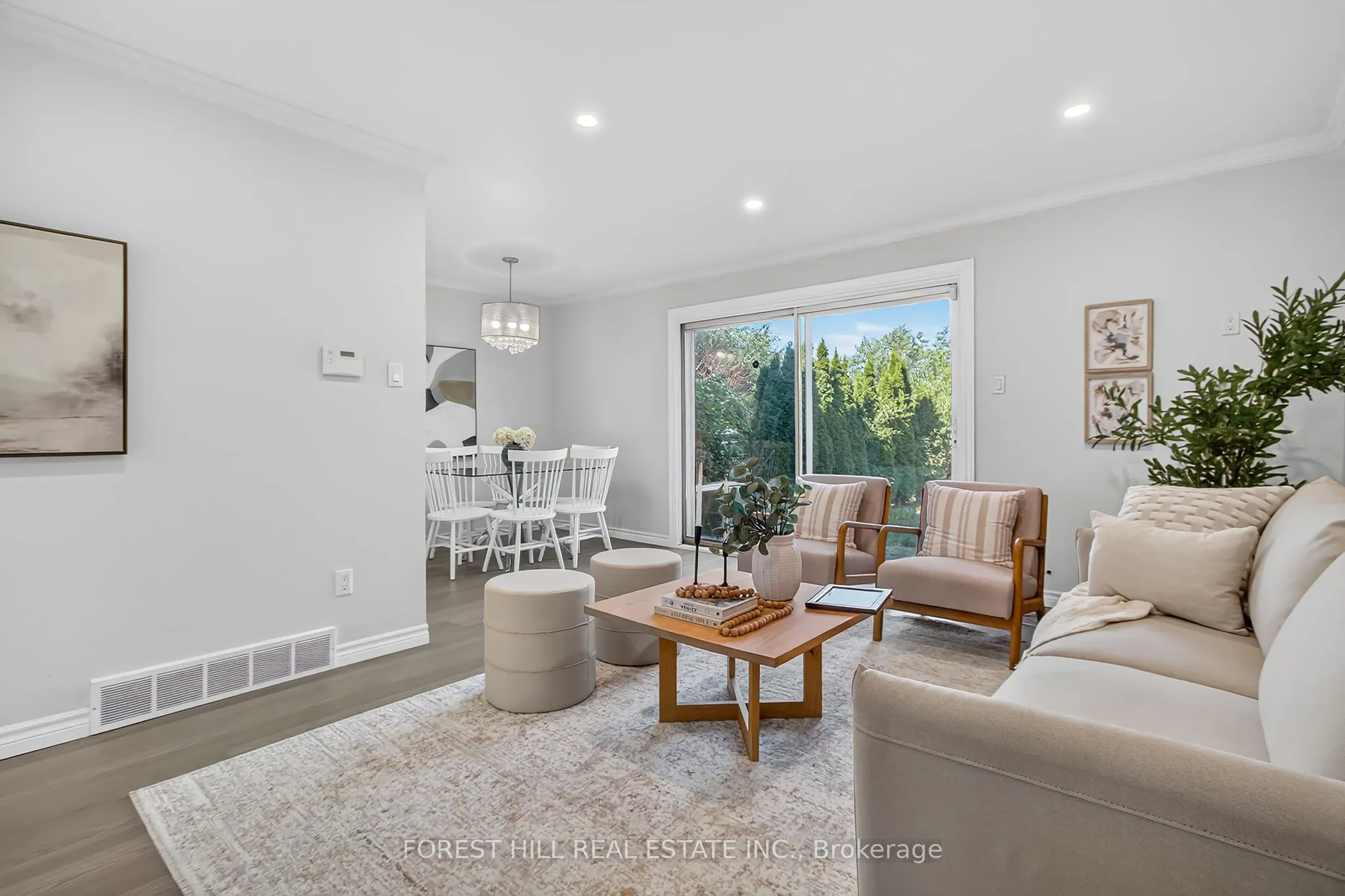 42 Vincent Crescent