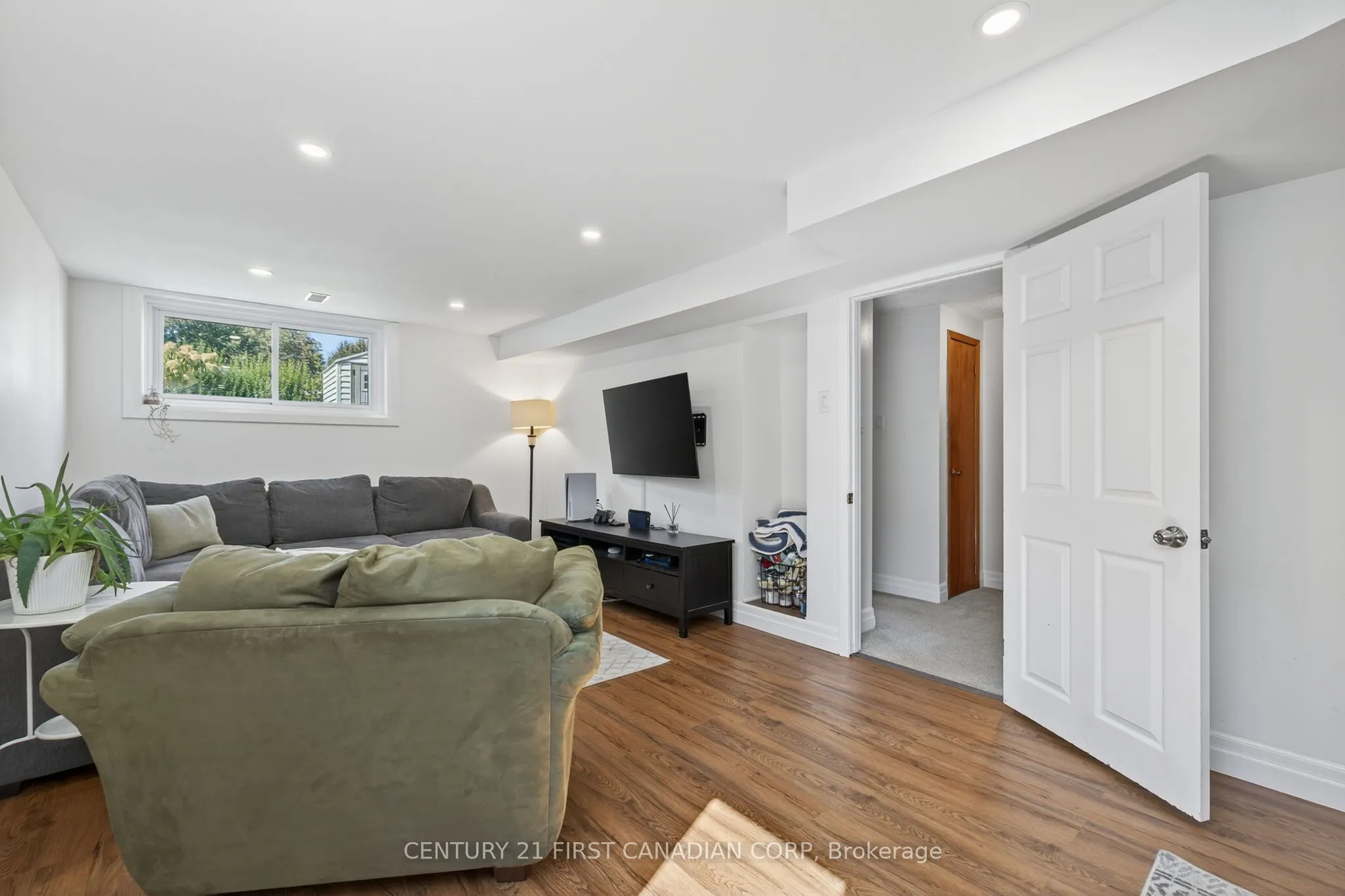 7 Upcott Crescent