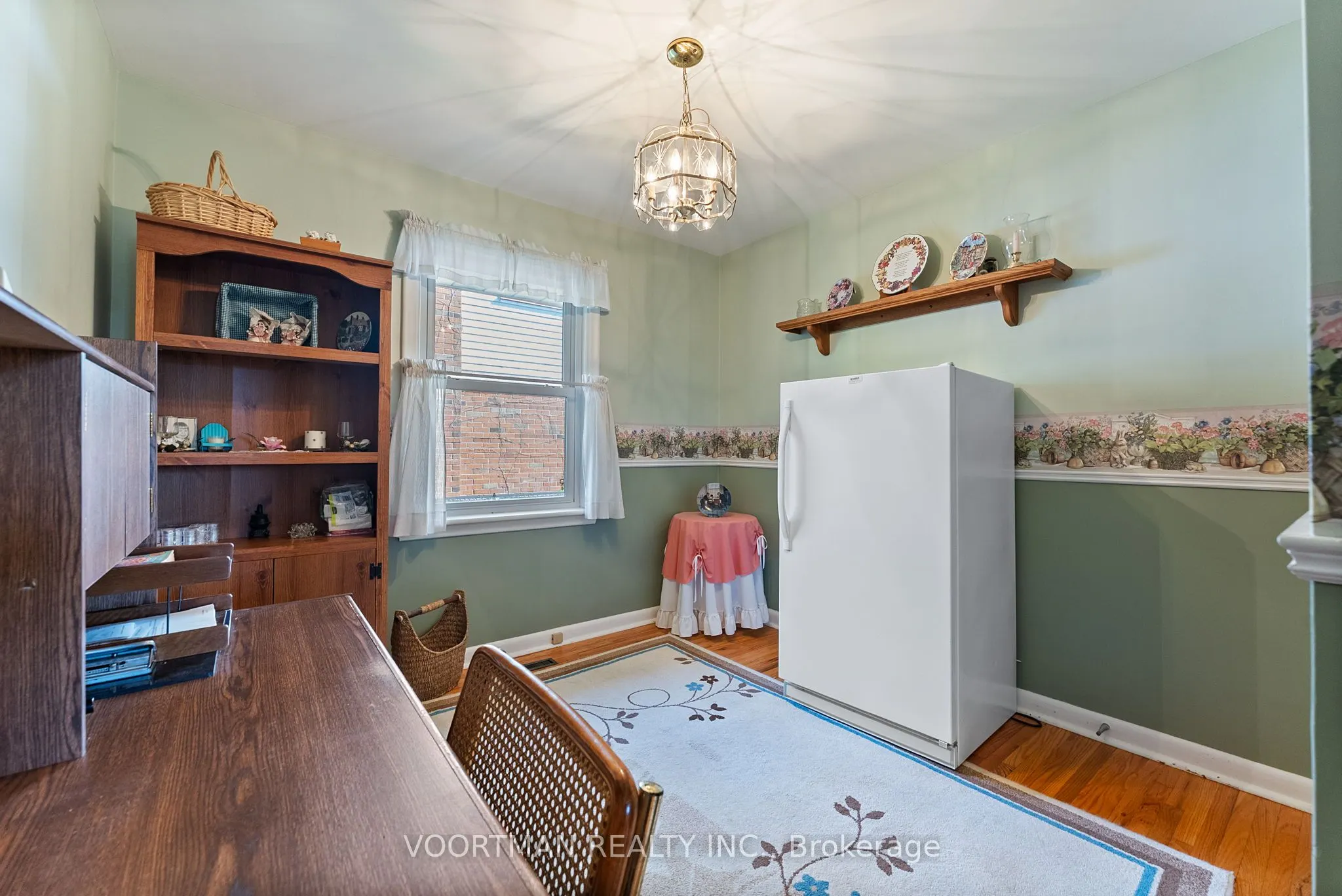 136 Warren Avenue